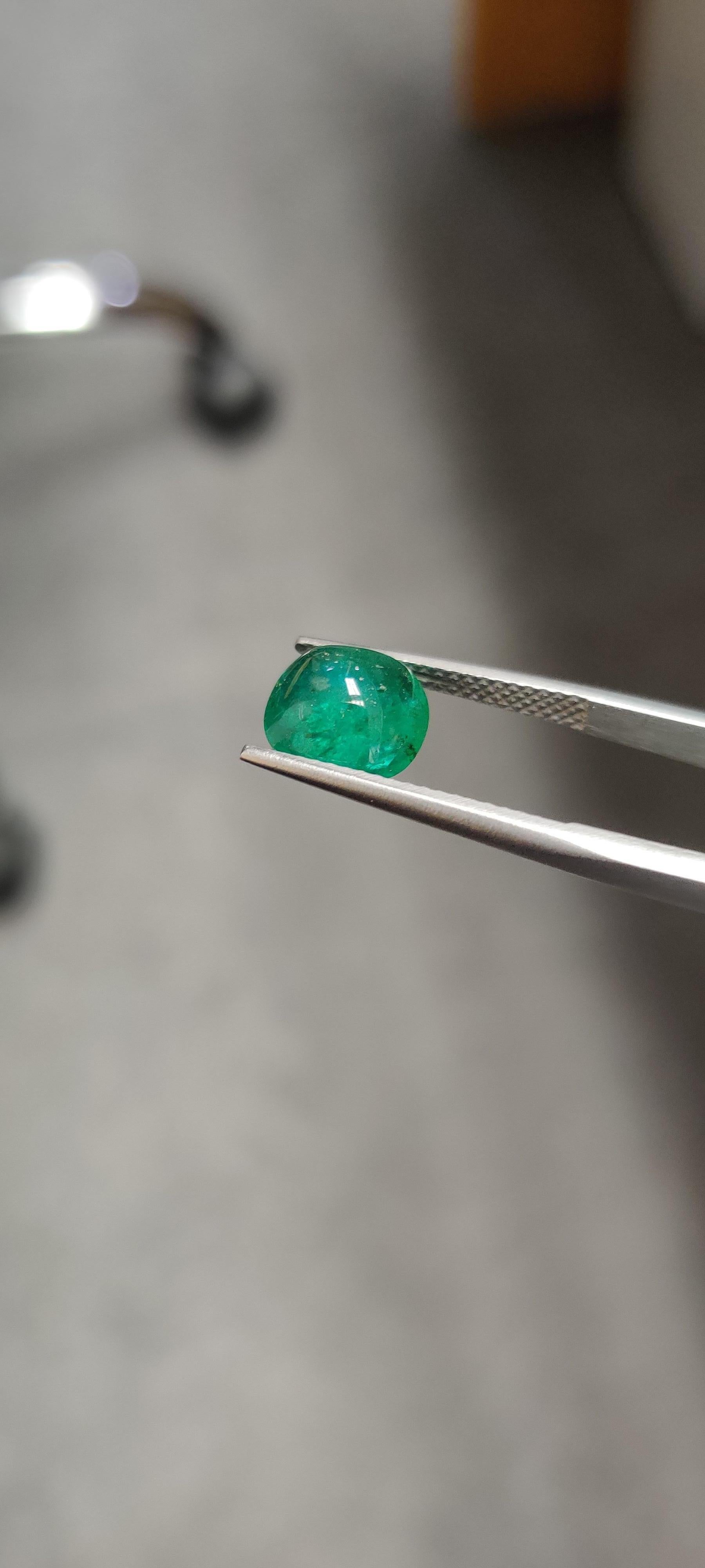 2.86 Carat Sugarloaf Zambian Emerald  For Sale 3