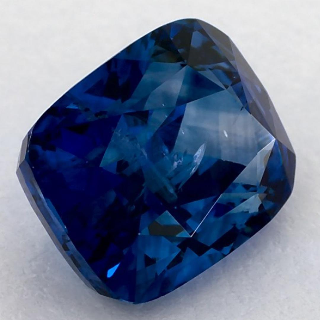 2.86 Karat Blauer Saphir Cushion Loser Edelstein im Angebot 2
