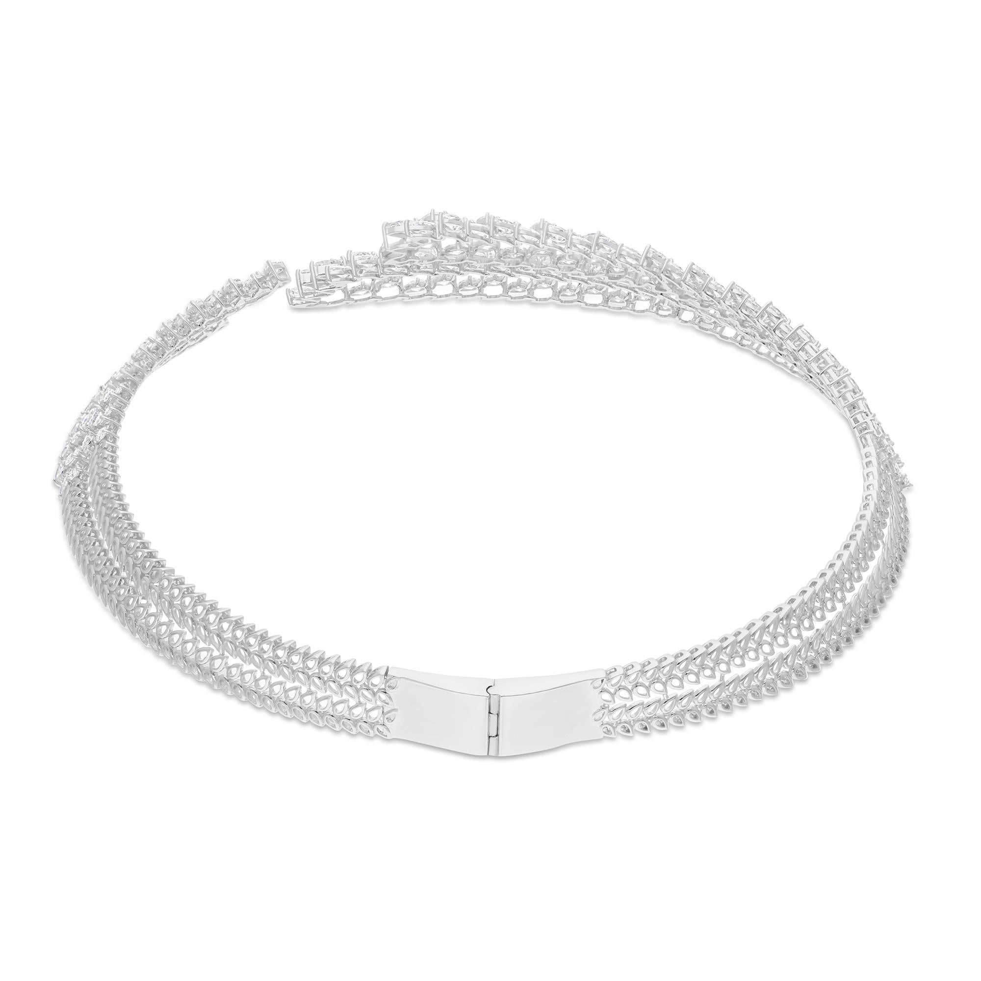 Cast from 18-karat gold, these exquisite choker is handset with 28.60 carats of sparkling diamonds.

FOLLOW SPECTRUM JEWELS storefront to view the latest collection & exclusive pieces. Spectrum Jewels is proudly rated as a Top Seller on 1stdibs with
