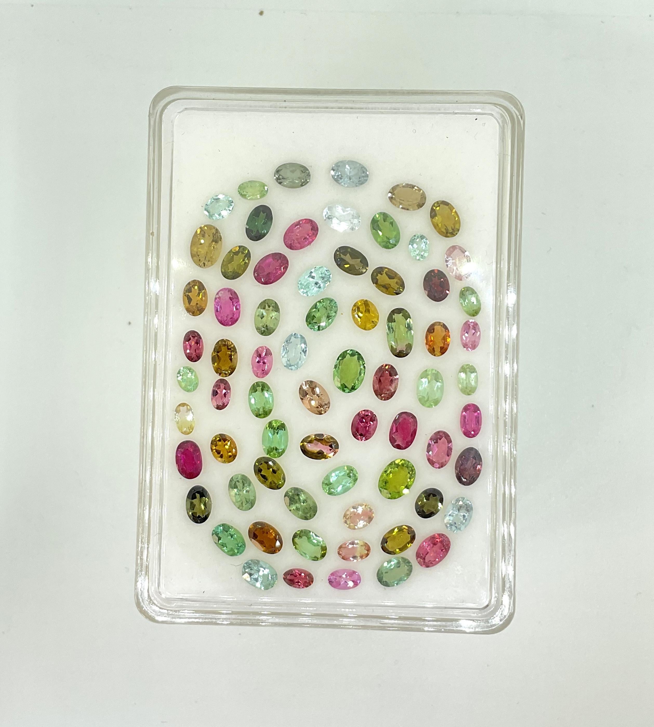 28.60 Carats Multiple Colors Tourmaline Oval Cut Stone Natural Fine Gemstones In New Condition For Sale In Jaipur, RJ