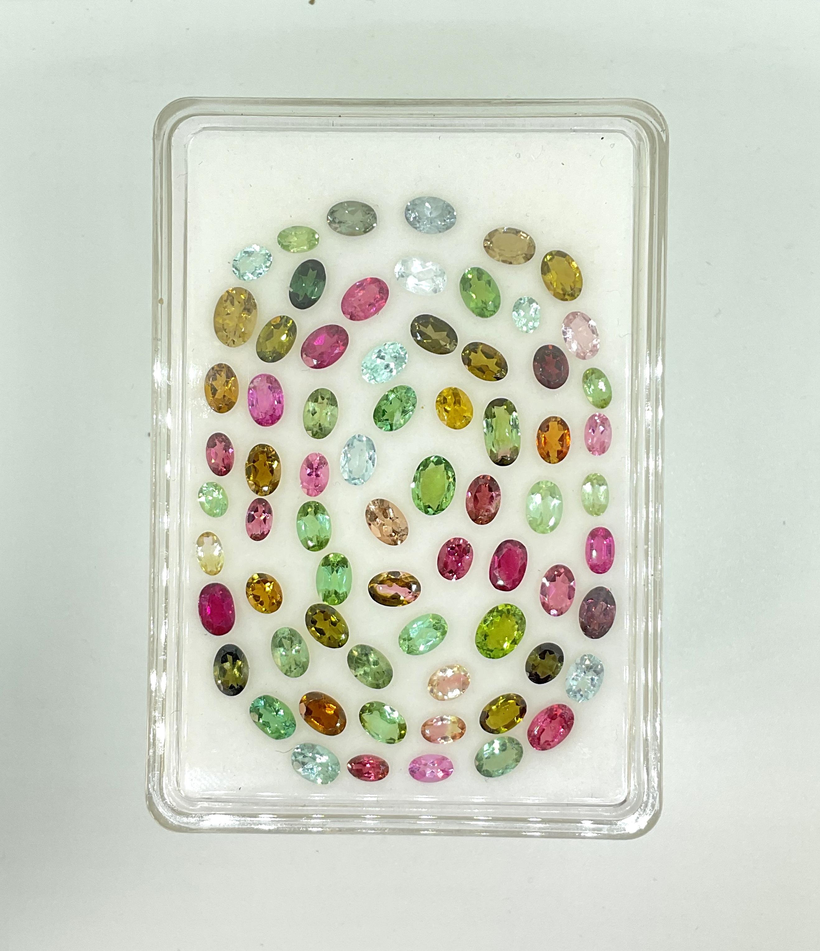 28.60 Carats Multiple Colors Tourmaline Oval Cut Stone Natural Fine Gemstones For Sale 2