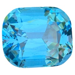 28.65 Carat Natural Loose Sky Blue Color Topaz For Pendant Jewelry African Gems