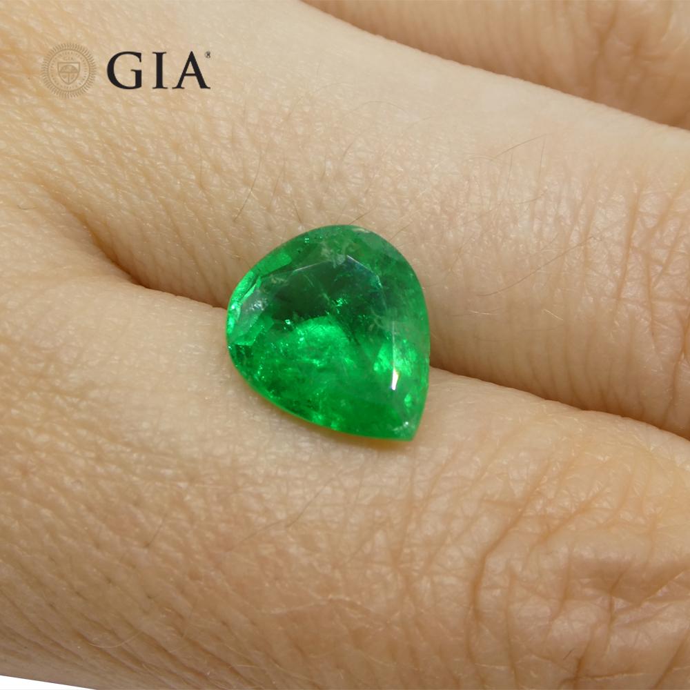 2.86ct Pear Green Emerald GIA Certified Colombia   For Sale 9