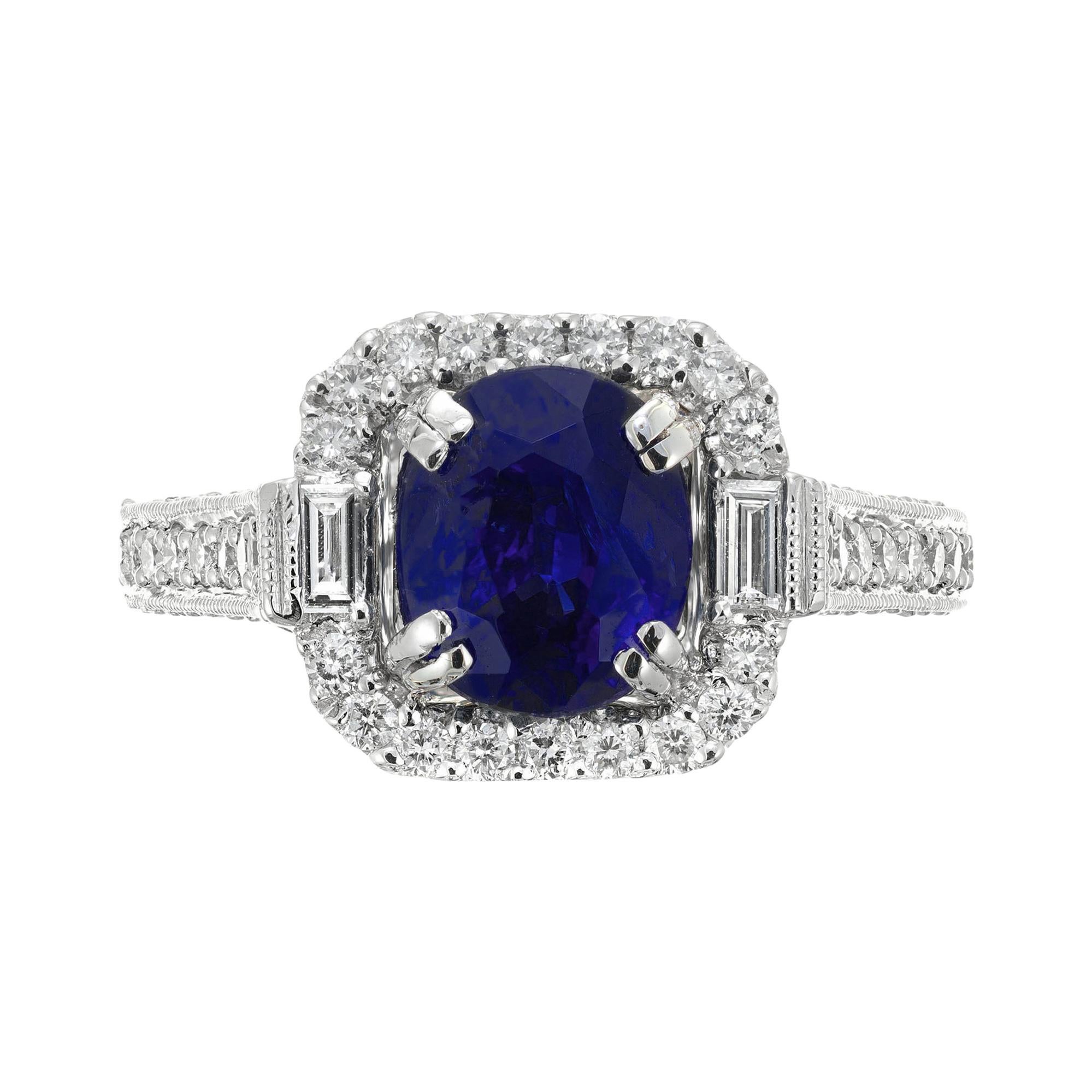 Bague de fiançailles en platine avec saphir bleu ovale de 2,87 carats et halo de diamants