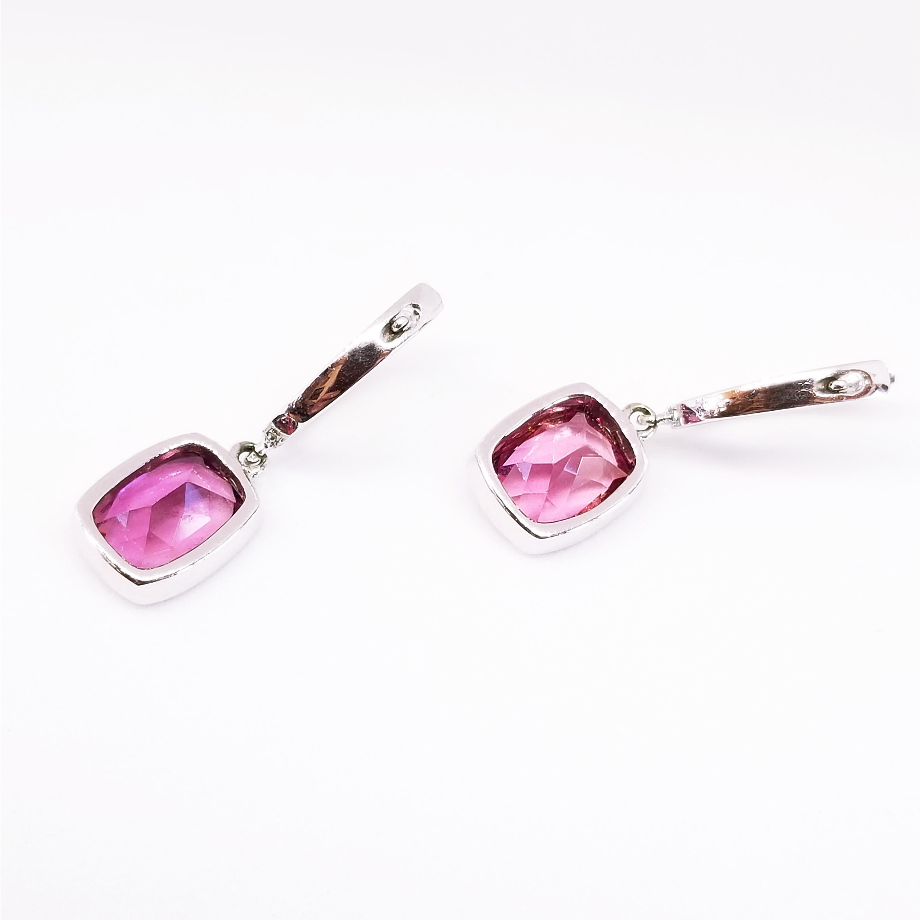 Mini pendientes de aro con turmalina rosa en cojín de 2,87 quilates y diamante blanco en Nuevo estado para la venta en Lambertville , NJ