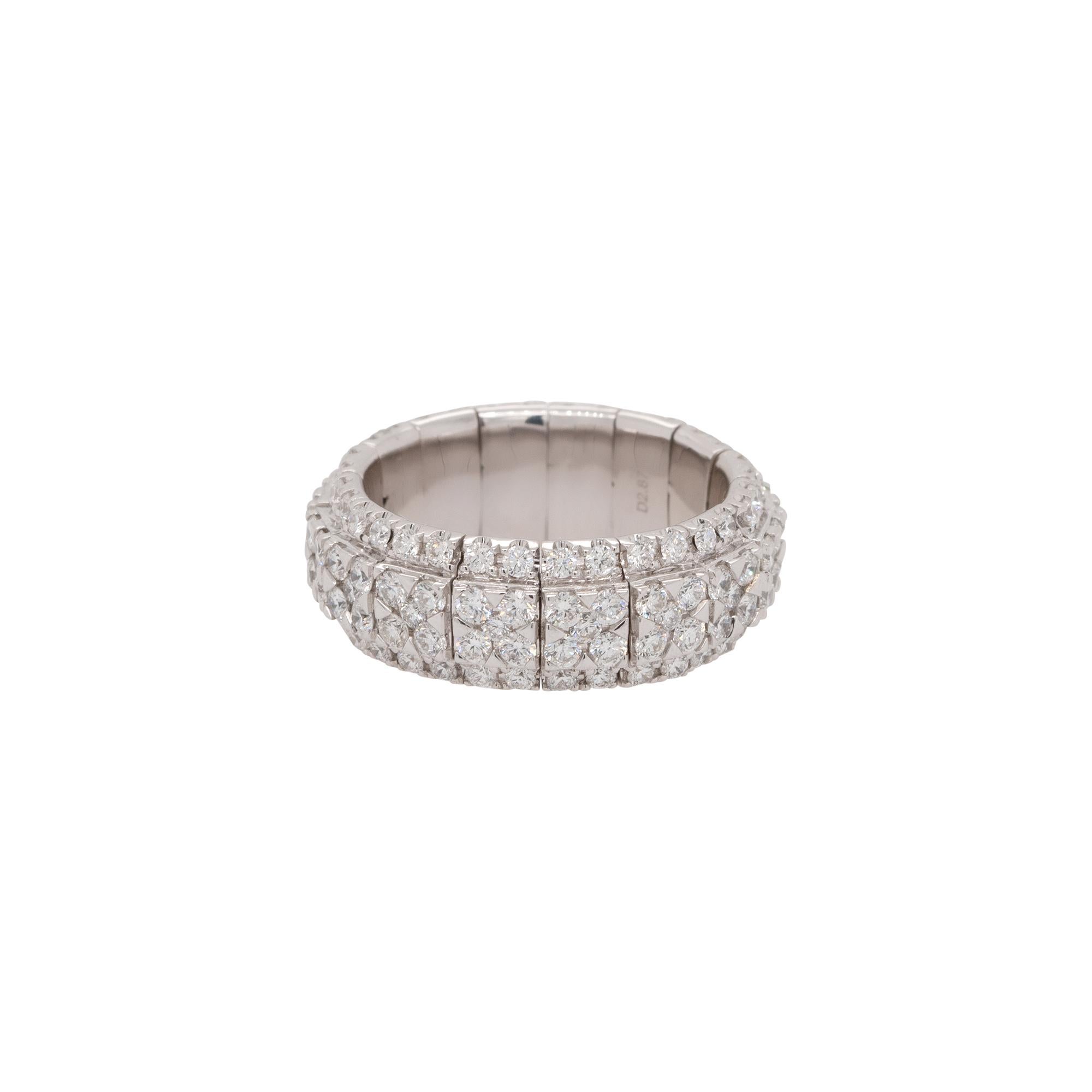 Round Cut 2.87 Carat Diamond Pave Stretchable Wide Ring 18 Karat in Stock For Sale