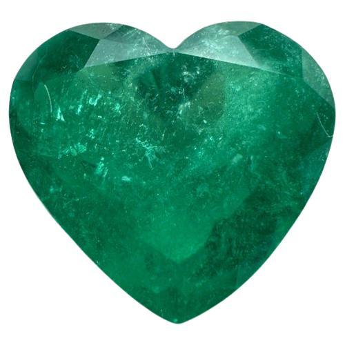 2.87 Carat Heart-Cut Colombian Emerald  Bright Green 9x10 Loose Gemstone