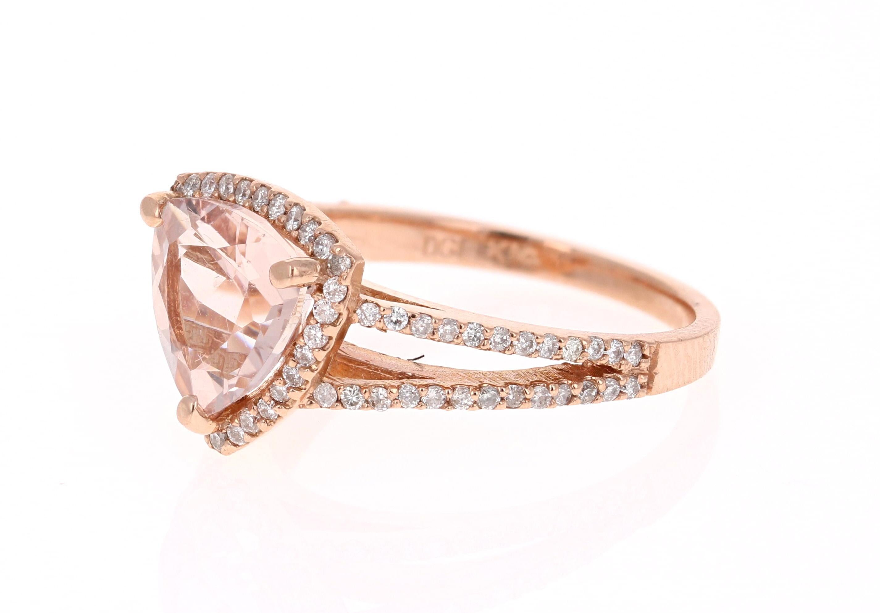 2.87 Carat Morganite Diamond 14 Karat Rose Gold Halo Ring In New Condition For Sale In Los Angeles, CA