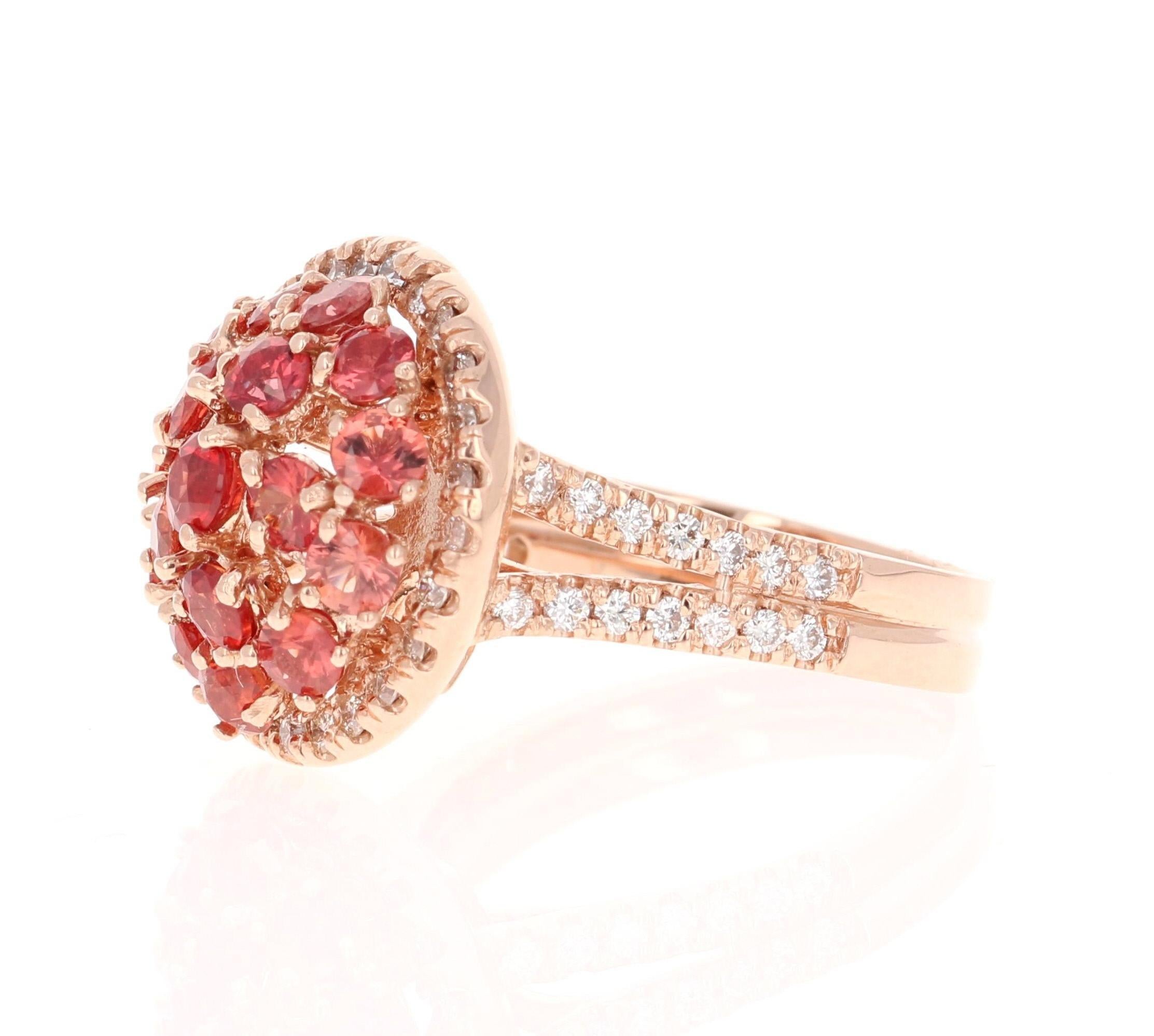 Contemporaneo Anello da cocktail in oro rosa con zaffiro rosso naturale e diamante naturale da 2,87 carati in vendita