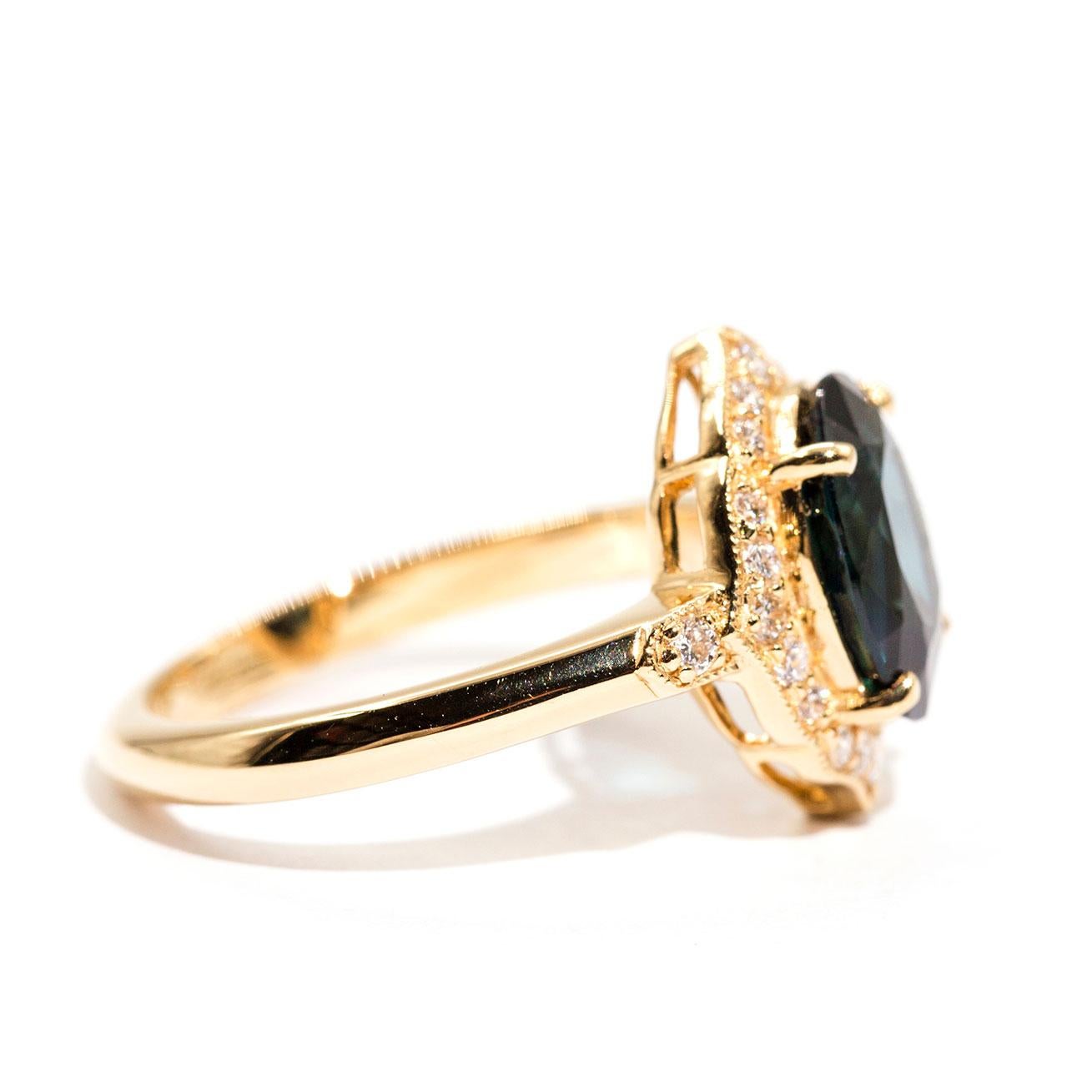 Contemporary 2.87 Carat Oval Cut Teal Sapphire and 0.30 Carats Diamond 18 Carat Gold Ring