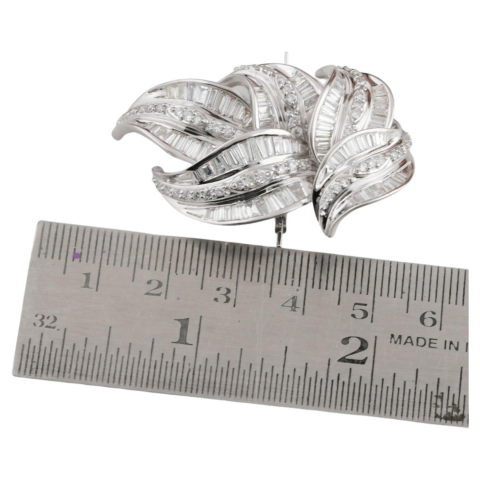 Baguette Cut 2.87 Carat SI Clarity HI Color Diamond Leaf Brooch 14 Karat White Gold Pendant For Sale
