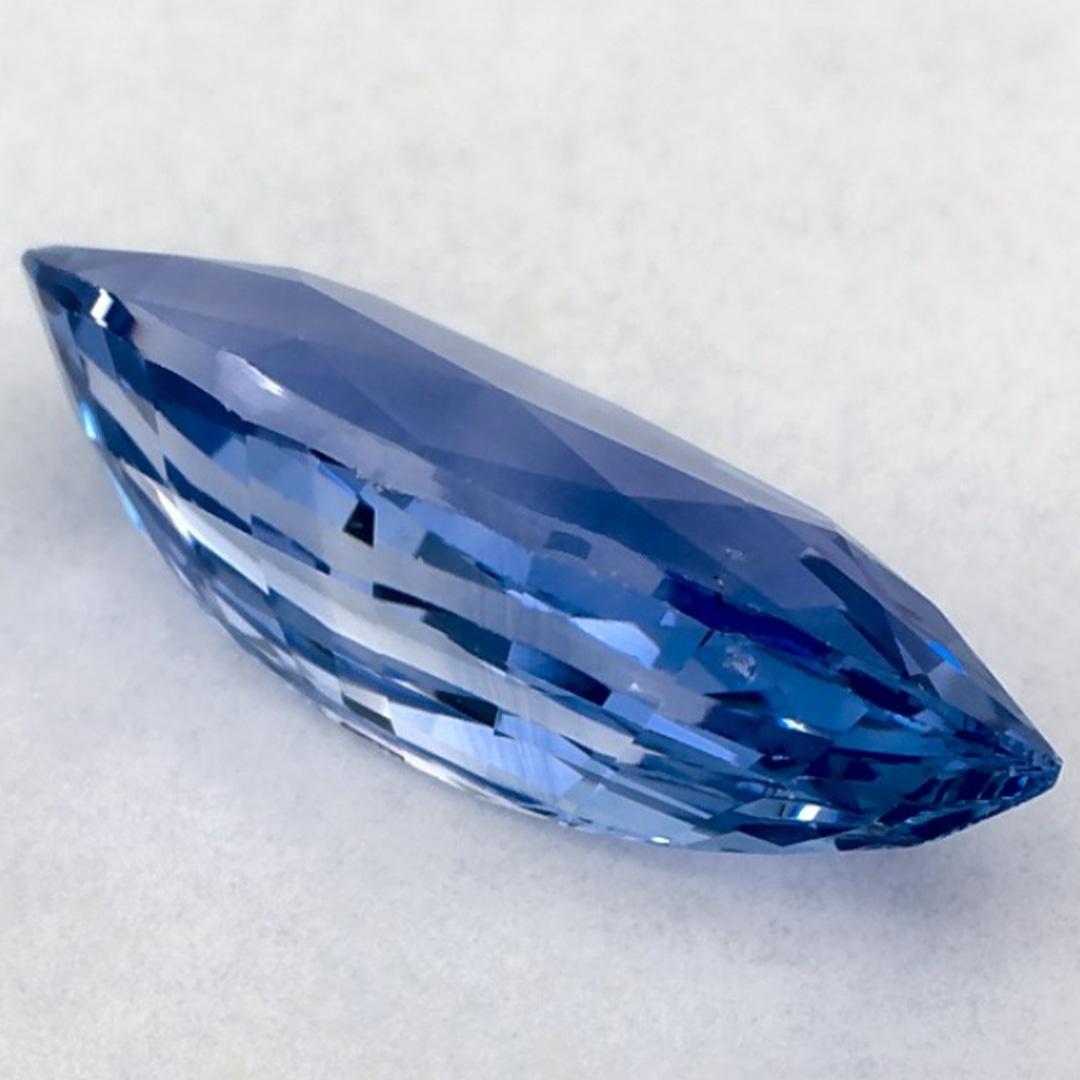Gema suelta de zafiro azul marquesa de 2.87 qt en venta 1