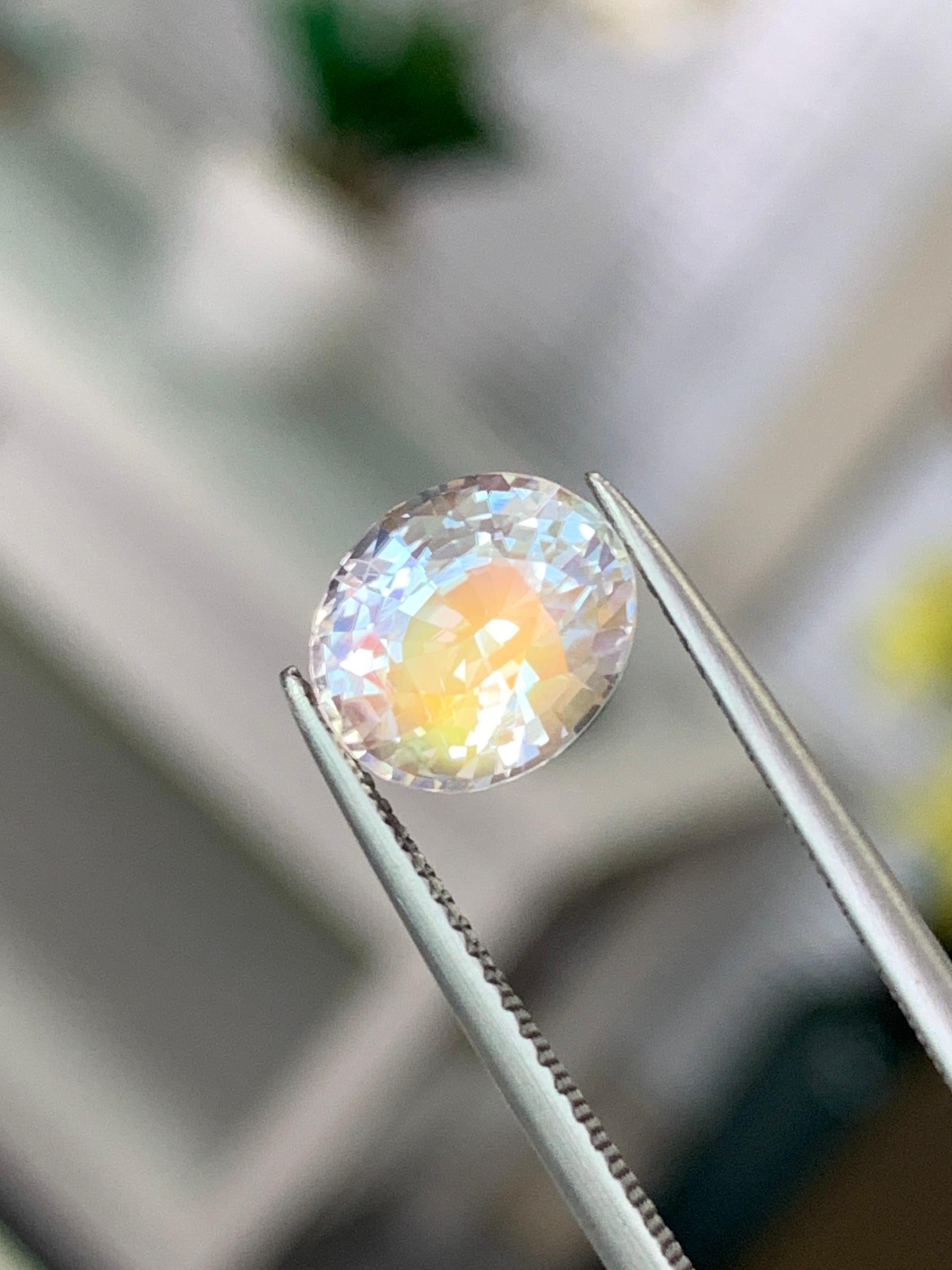 Oval Cut 2.87 Cts Burma Certified Fine Grade Natural Feldspar Moonstone Amazing Rainbow For Sale