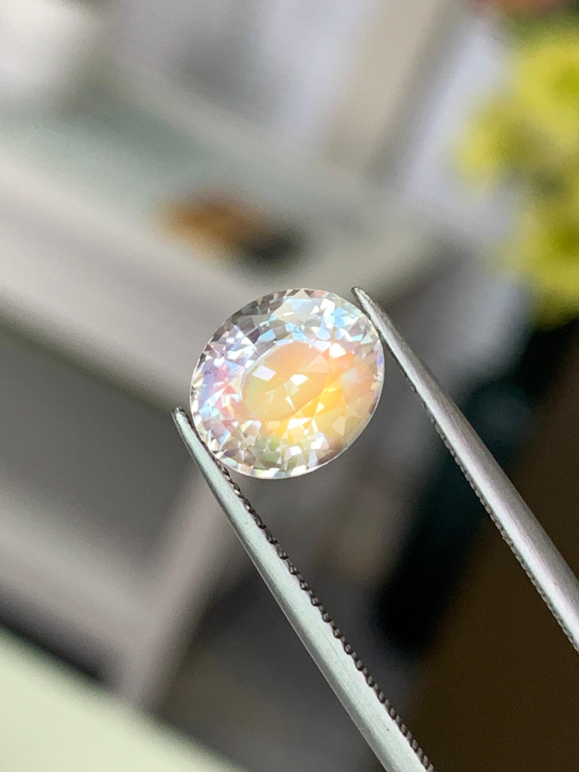 2.87 Cts Burma Certified Fine Grade Natural Feldspar Moonstone Amazing Rainbow For Sale 3