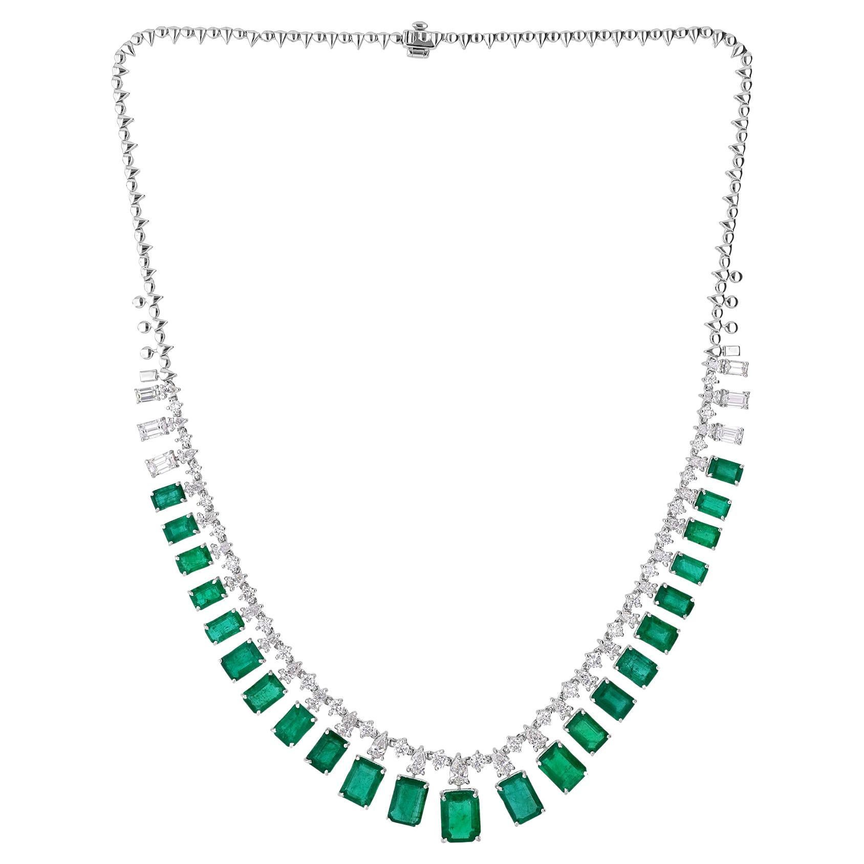 28.71 TCW Zambian Emerald SI/H Diamond Choker Necklace 14 Karat White Gold