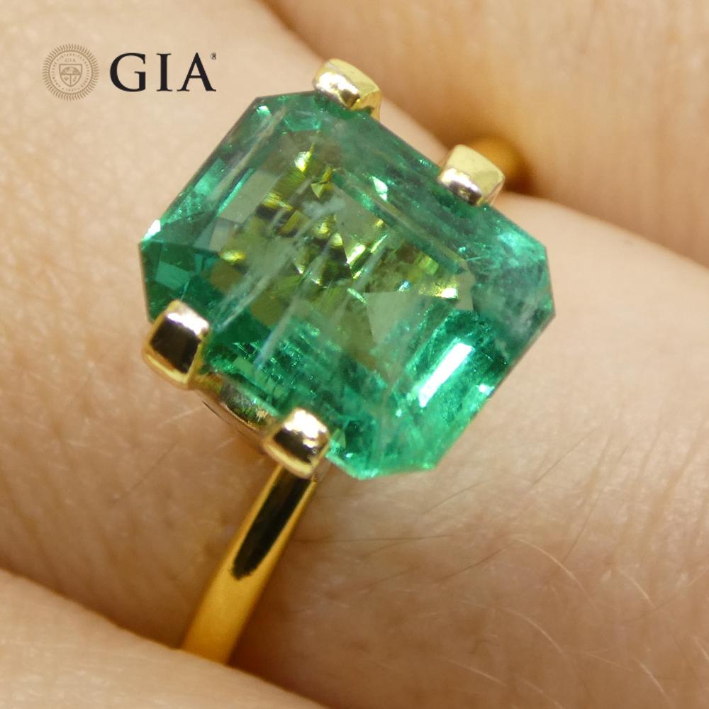 2.87ct Octagonal/Emerald Cut Green Emerald GIA Certified Zambia (F2) For Sale 10