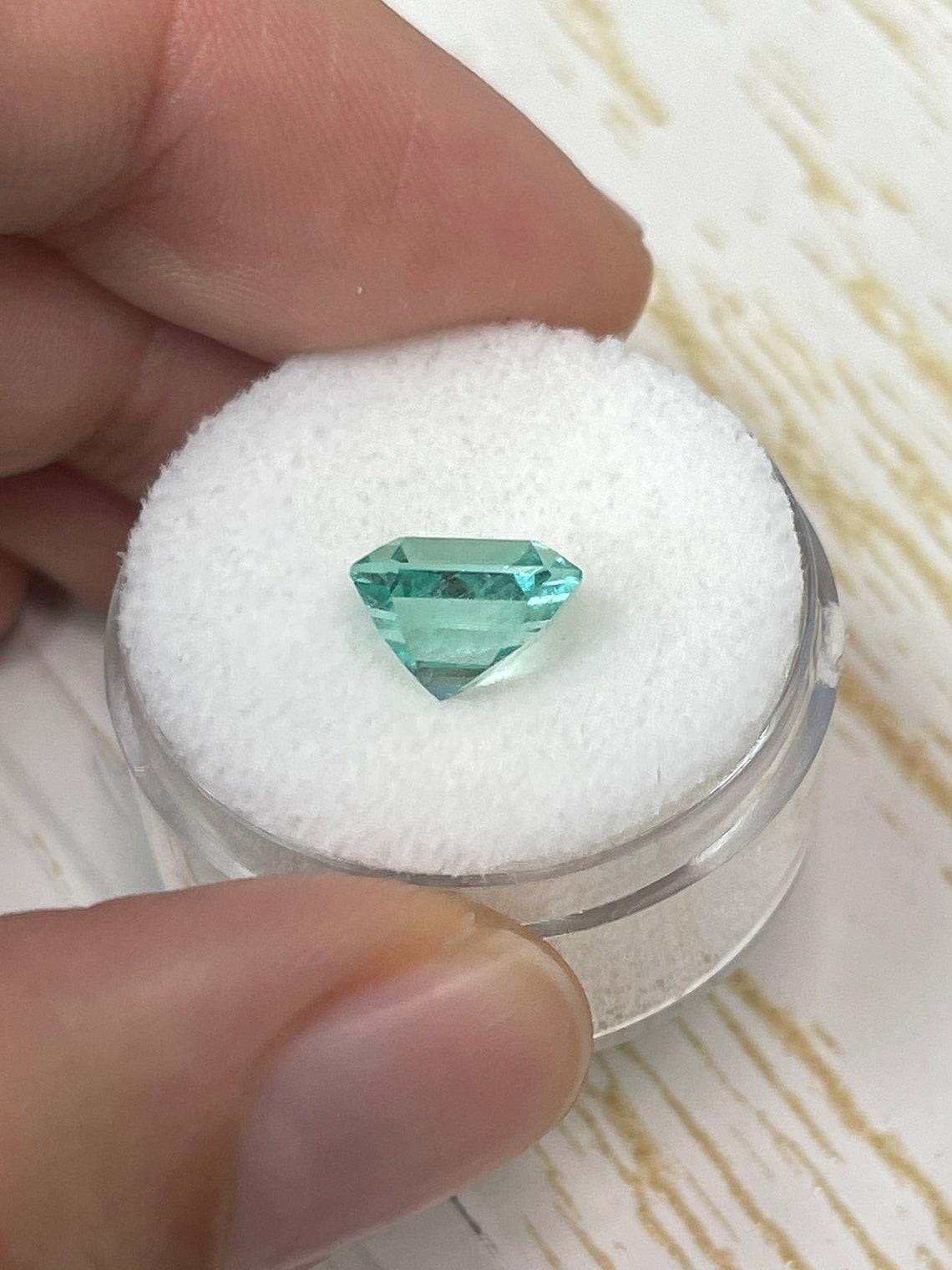 Women's or Men's 2.87ct Seafoam Green Colombian Emerald 9x8mm Emerald Cut Light Green Genuine Gem For Sale