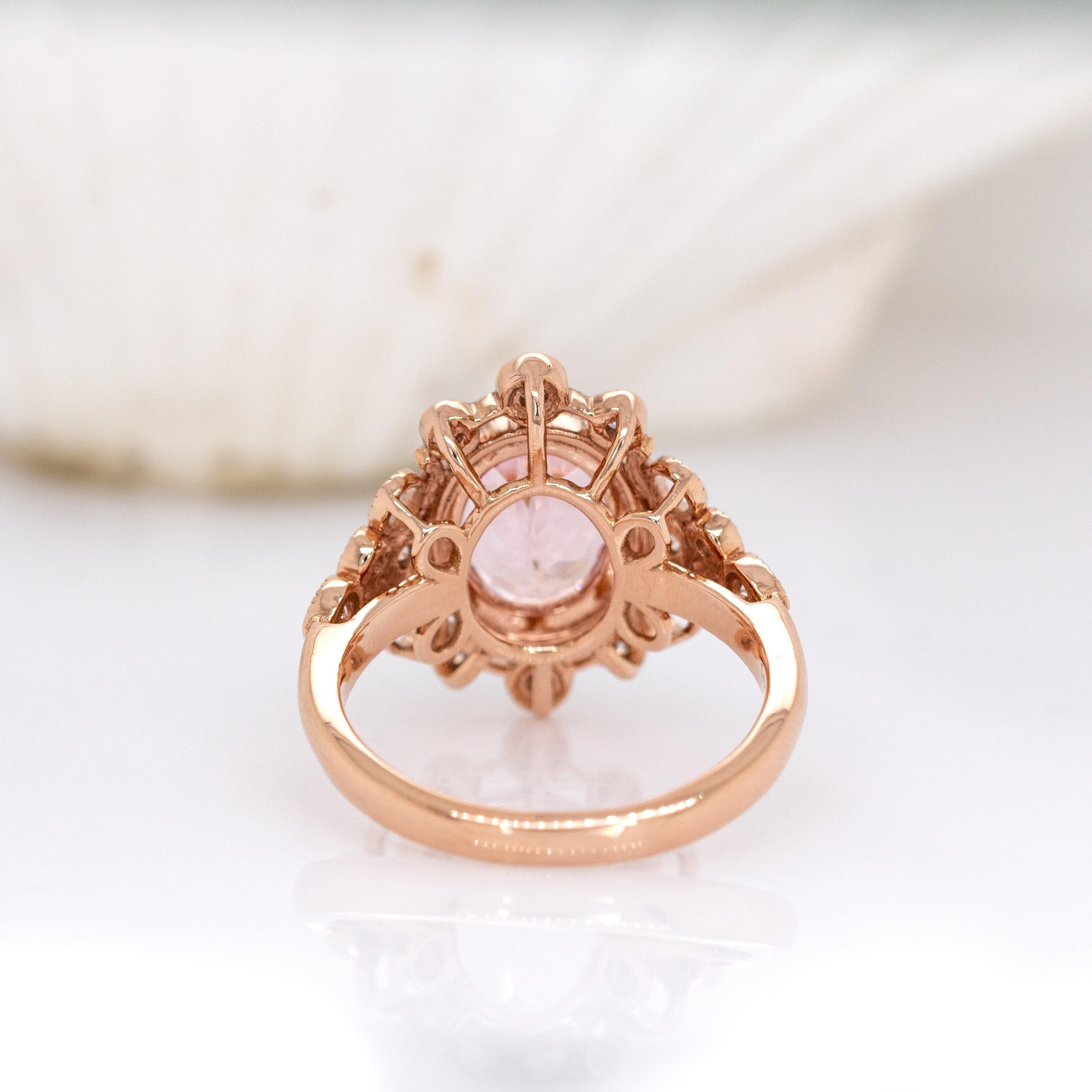 De las mujeres 2,87cts Cor De Rosa Morganite w Earth Mined Diamonds Anillo en Oro Macizo de 14K en venta