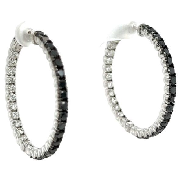 Orecchini a cerchio con diamante bianco e diamante nero da 2,88 carati in vendita