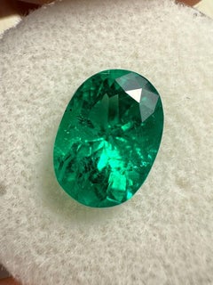 2.88 Carat GIA Certified 11x8 AAA+ MUZO Green Oval Colombian Emerald Gemstone