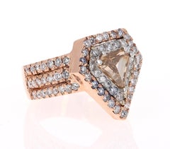 Anello da cocktail con diamante marrone naturale da 2,88 carati e diamante bianco in oro rosa 14 carati