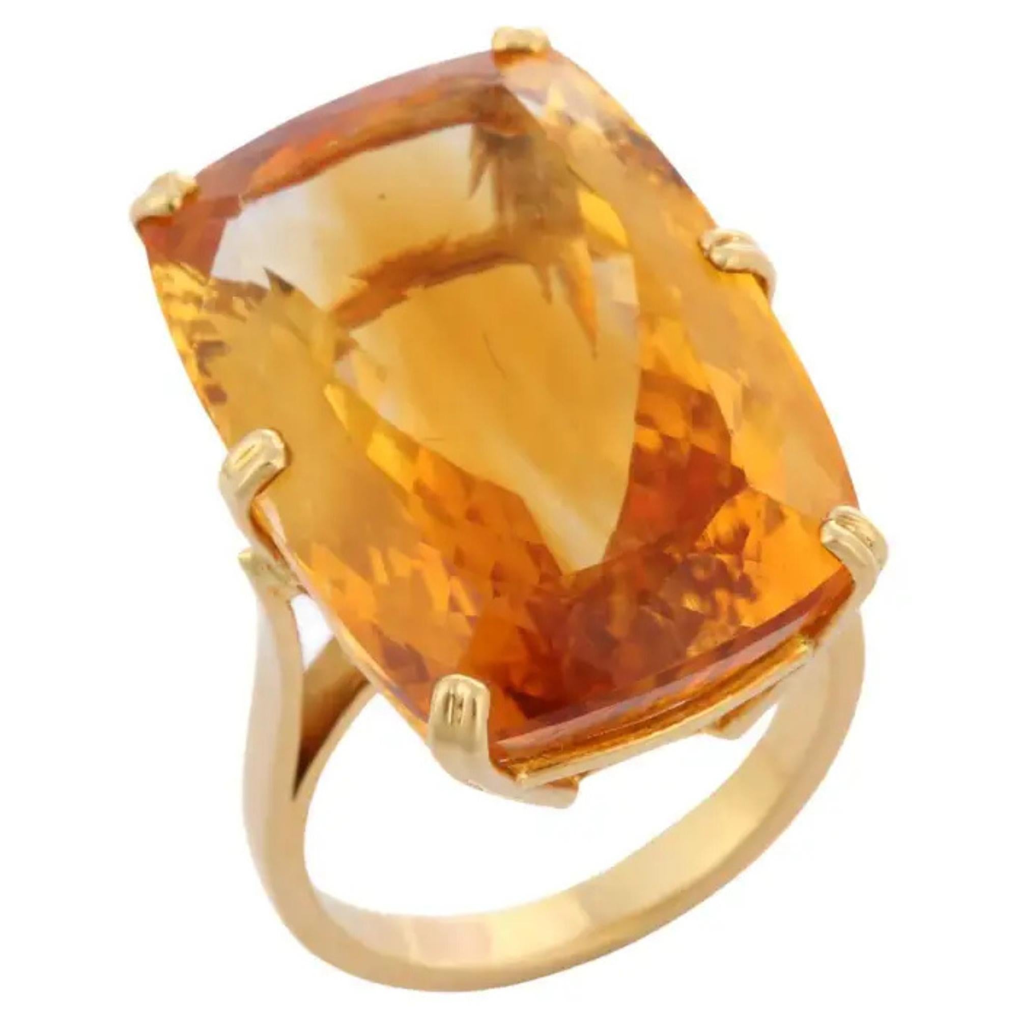 En vente :  28.8 Ct Citrine taille coussin Bague cocktail en or jaune 18K 3