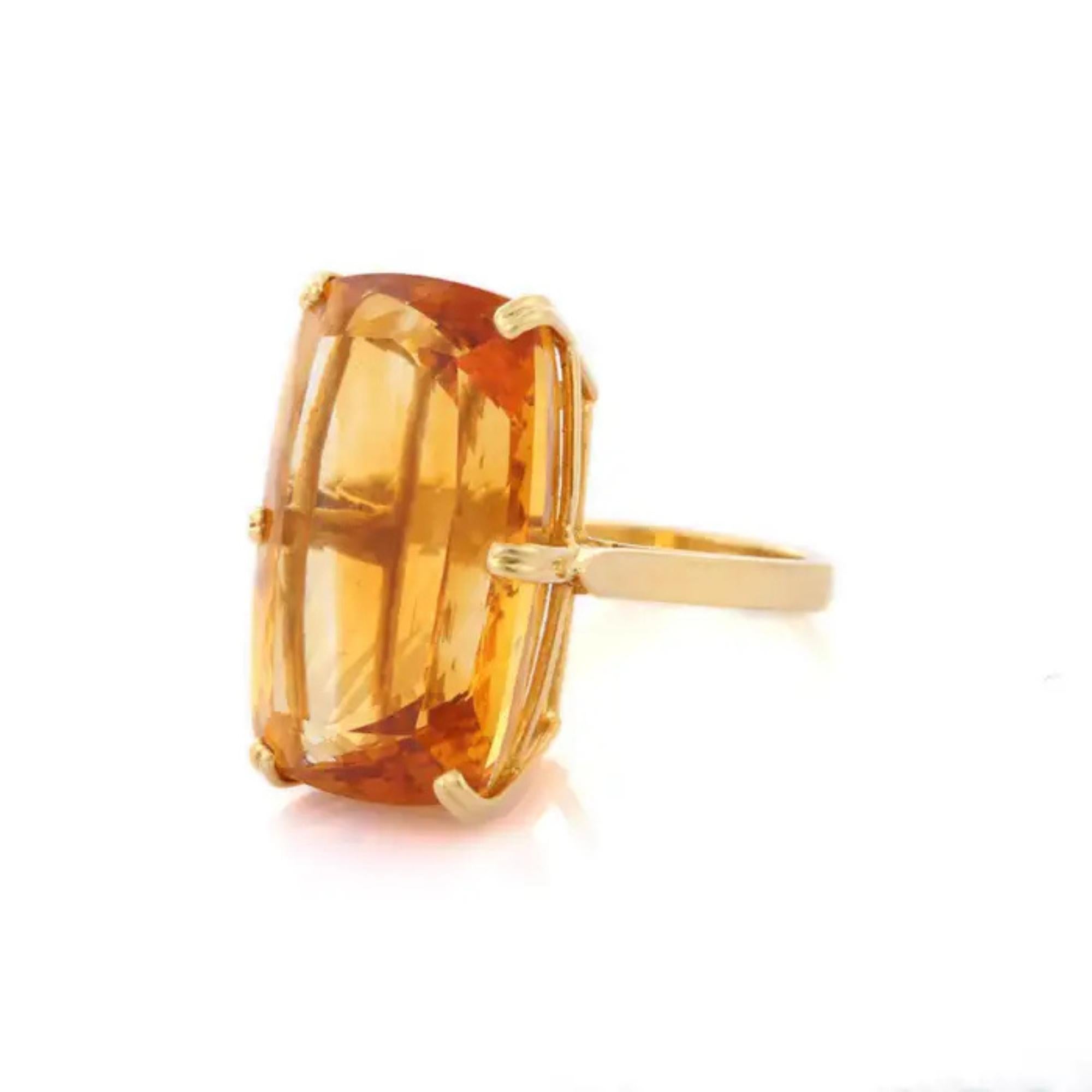 En vente :  28.8 Ct Citrine taille coussin Bague cocktail en or jaune 18K 7