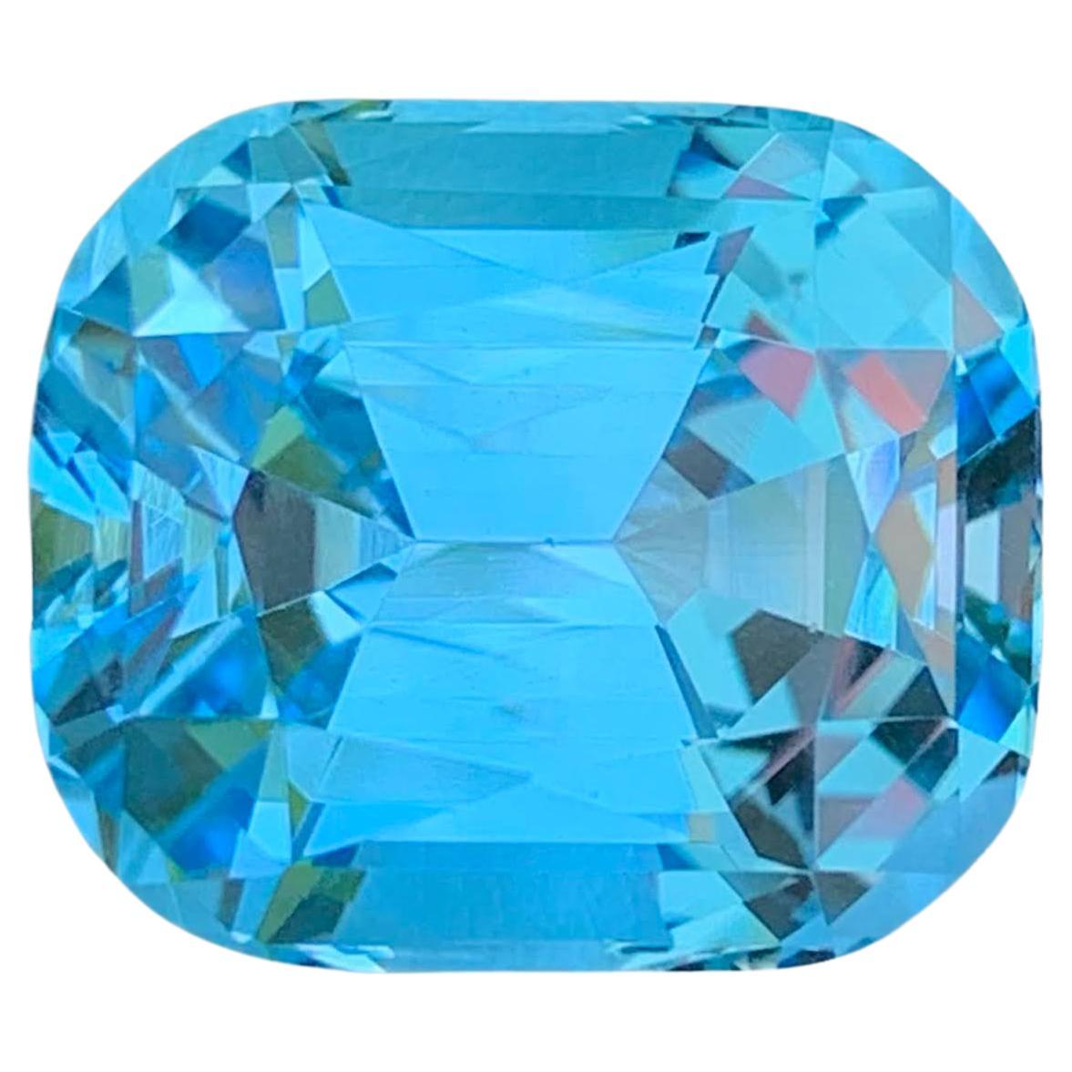 28,80 Karat Natürlicher Loser Himmelblauer Topas Stein Kissenschliff Afrikanischer Edelstein im Angebot