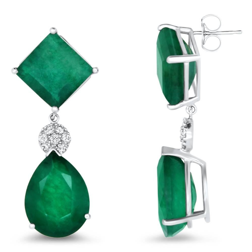 These Green Quartz drop earrings feature a fun and unique stone, shape, and design. You won't find anything else like them! Geometric Princess Cut and Pear Shaped Quartz make the perfect drop earring!

Material: 14k White Gold 
Main Stone Details: 4