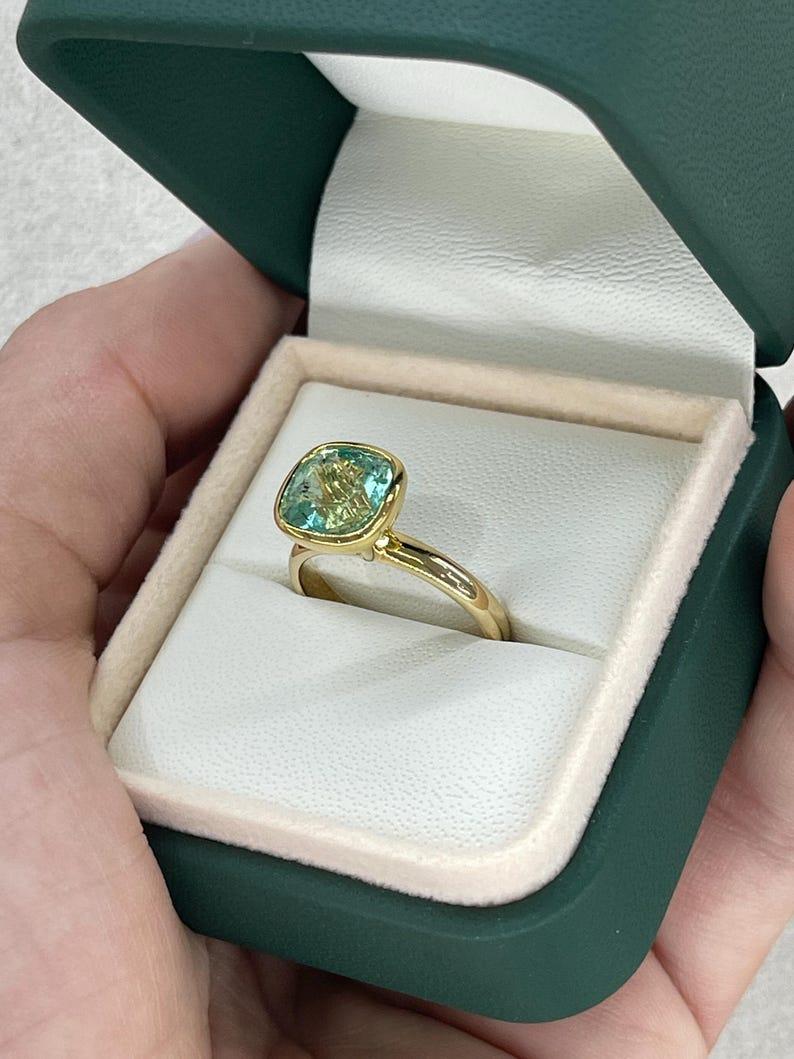2.88ct 18K Cushion Cut Emerald Solitaire Ring - Minty Green Bezel Set Gold For Sale 5
