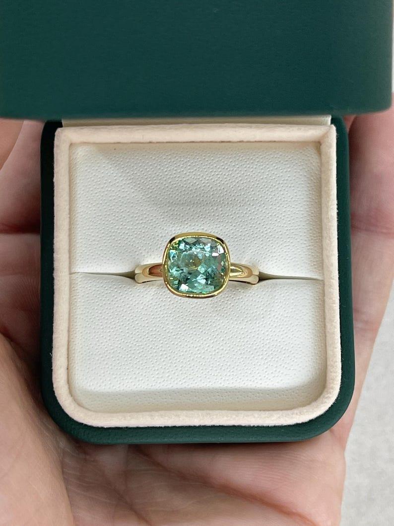 2.88ct 18K Cushion Cut Emerald Solitaire Ring - Minty Green Bezel Set Gold For Sale 1