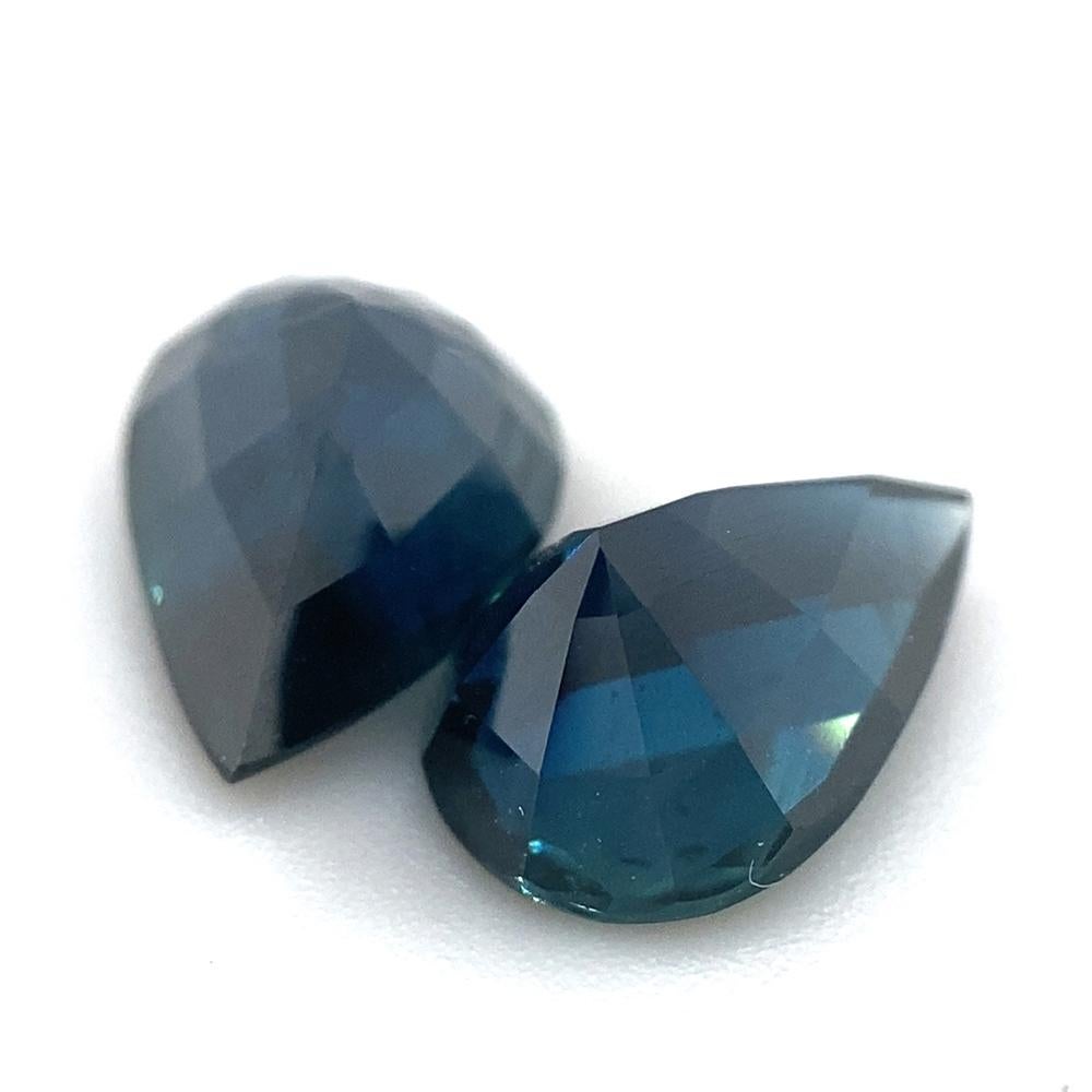 2.88ct Pair Pear Blue Sapphire from Thailand Unheated In New Condition For Sale In Toronto, Ontario