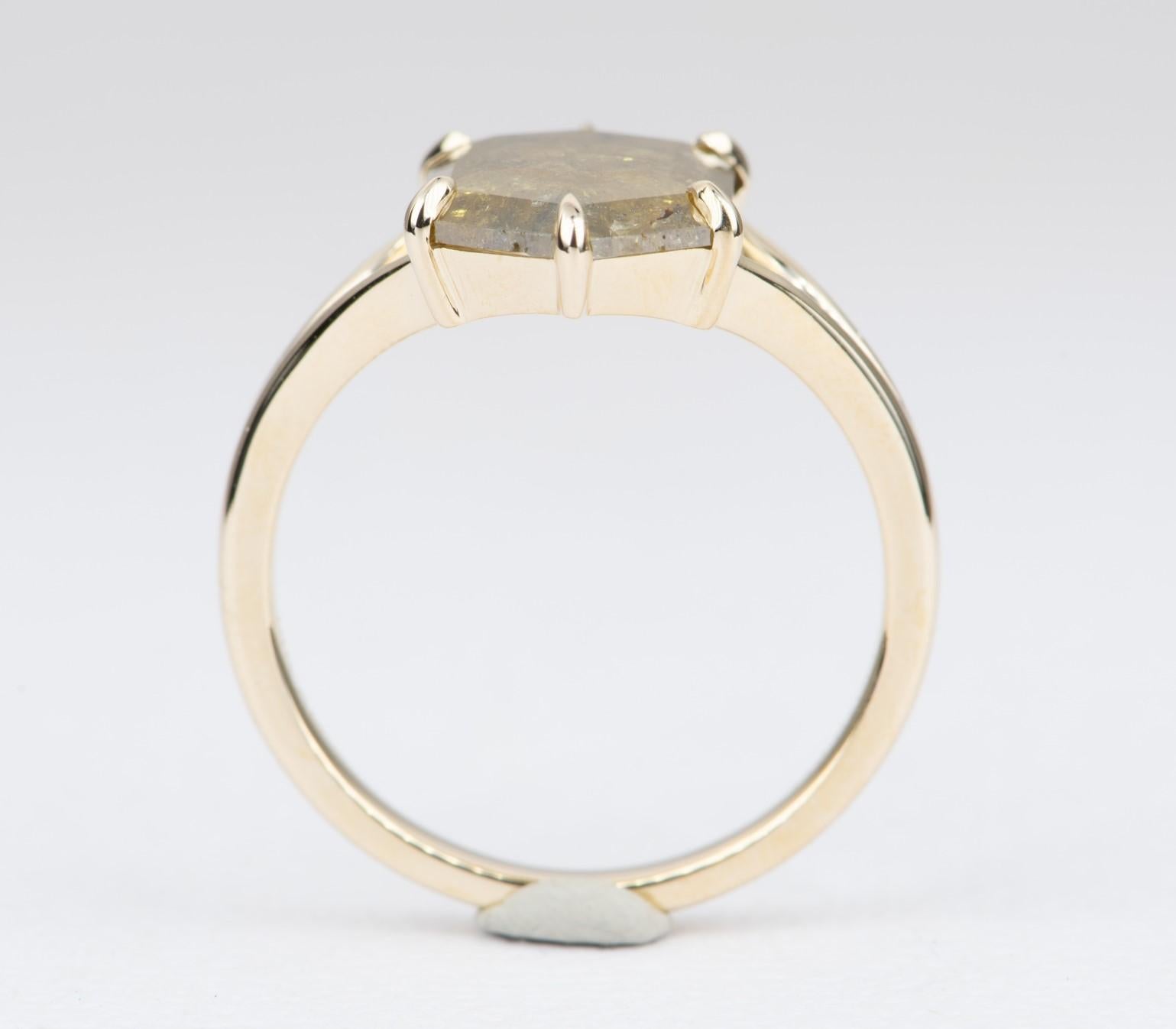 Women's or Men's 2.88 Carat Salt and Pepper Hexagon Diamond 14 Karat Yellow Gold Ring AD2220-4