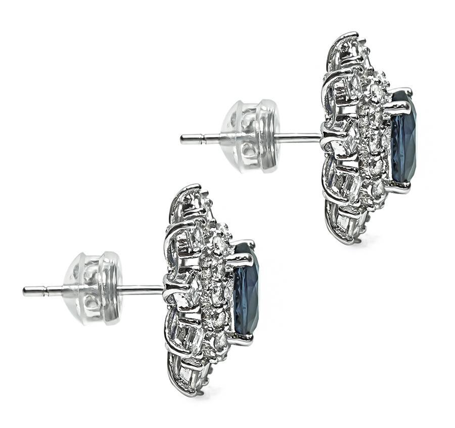 Taille ovale 2.88ct Saphir 1.54ct Diamant Boucles d'oreilles en vente