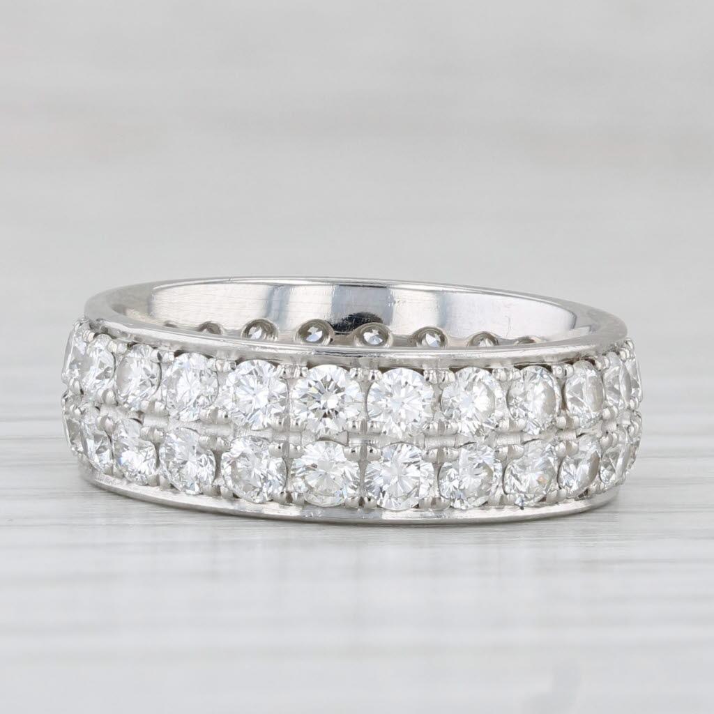 Taille ronde Anneau d'éternité empilable de 2,88 carats en platine 950, taille 7 en vente