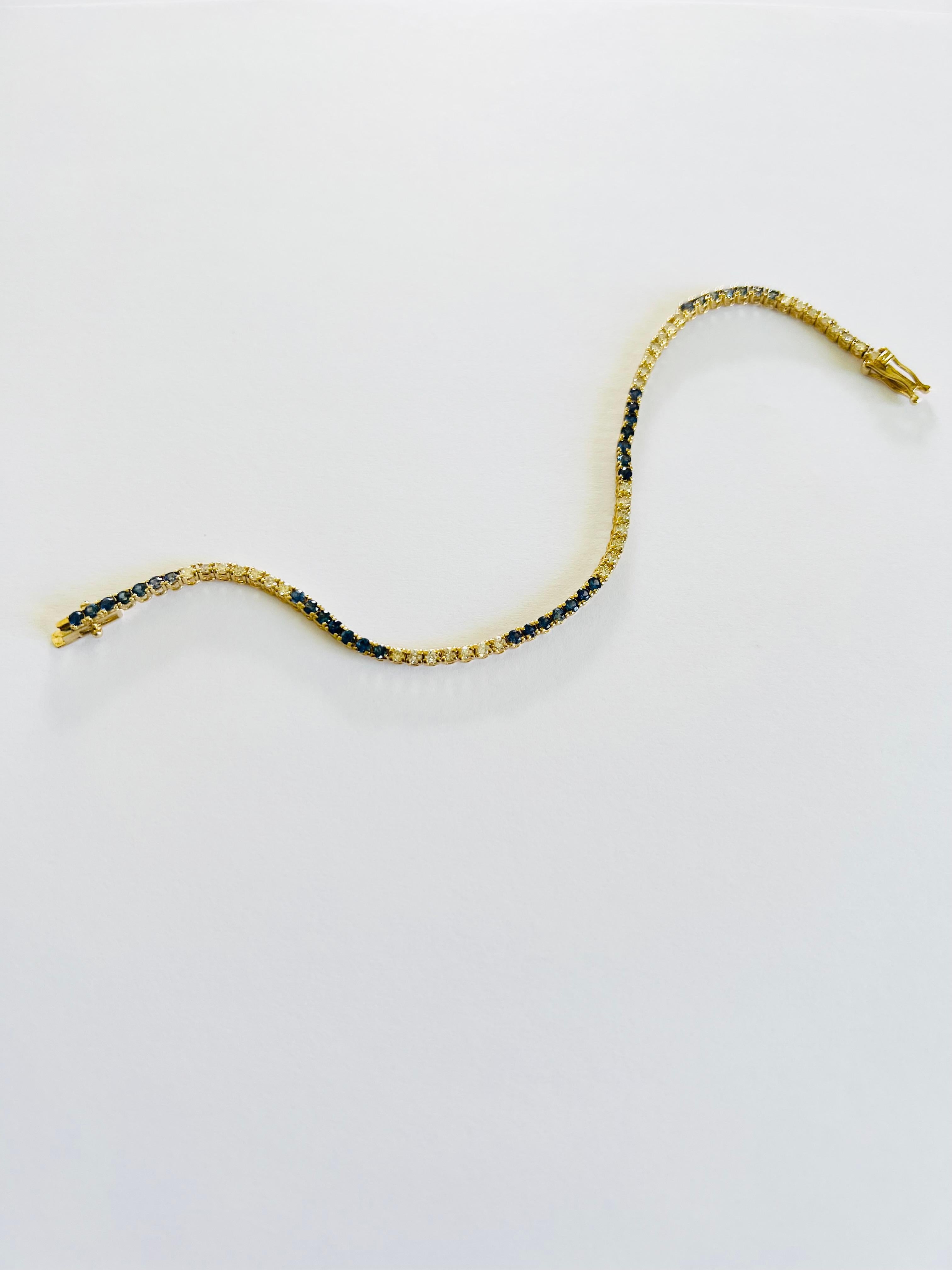 2.89 Carat Natural Blue Sapphire Diamond 14 Karat Yellow Gold Bracelet In New Condition For Sale In Los Angeles, CA