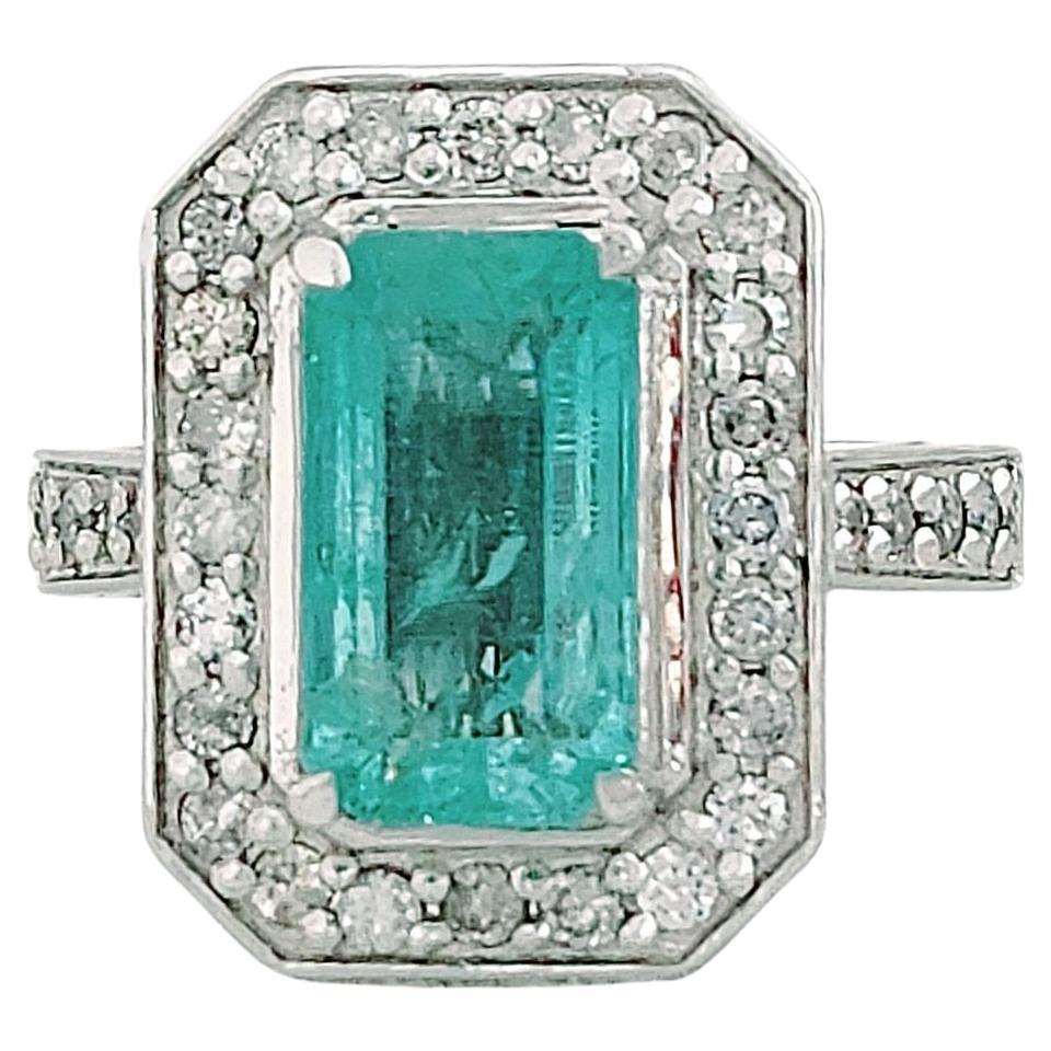 2.89 ct Emerald Ring For Sale