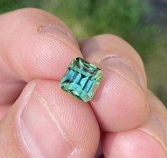 2,89 Karat. Gelblich-GRÜNER Turmalin, natürlicher loser Edelstein, Achtkant-Schliff, Herkunft