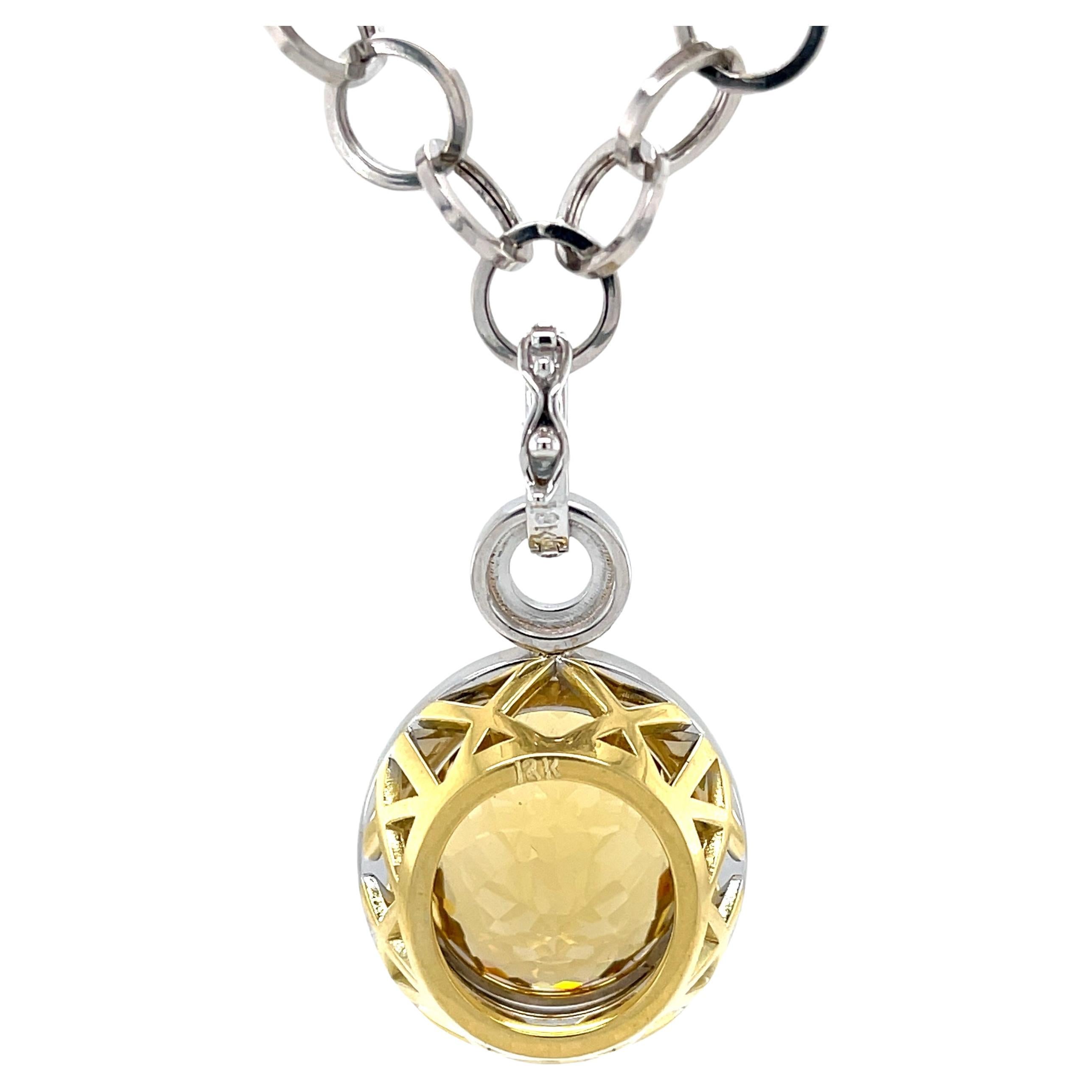 28.90 Carat Golden Beryl and Diamond Enhancer Pendant in White and Yellow Gold In New Condition For Sale In Los Angeles, CA