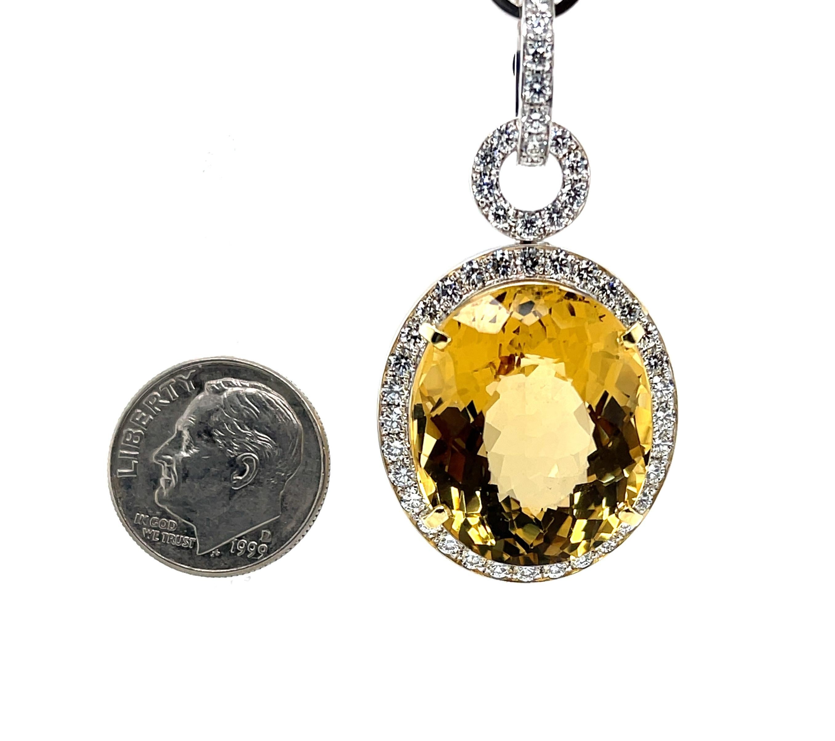 28.90 Carat Golden Beryl and Diamond Enhancer Pendant in White and Yellow Gold For Sale 1
