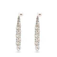 28.97 Carat 'Waterfall Effect' Japanese Akoya Pearl Dangle 18K Gold Earring