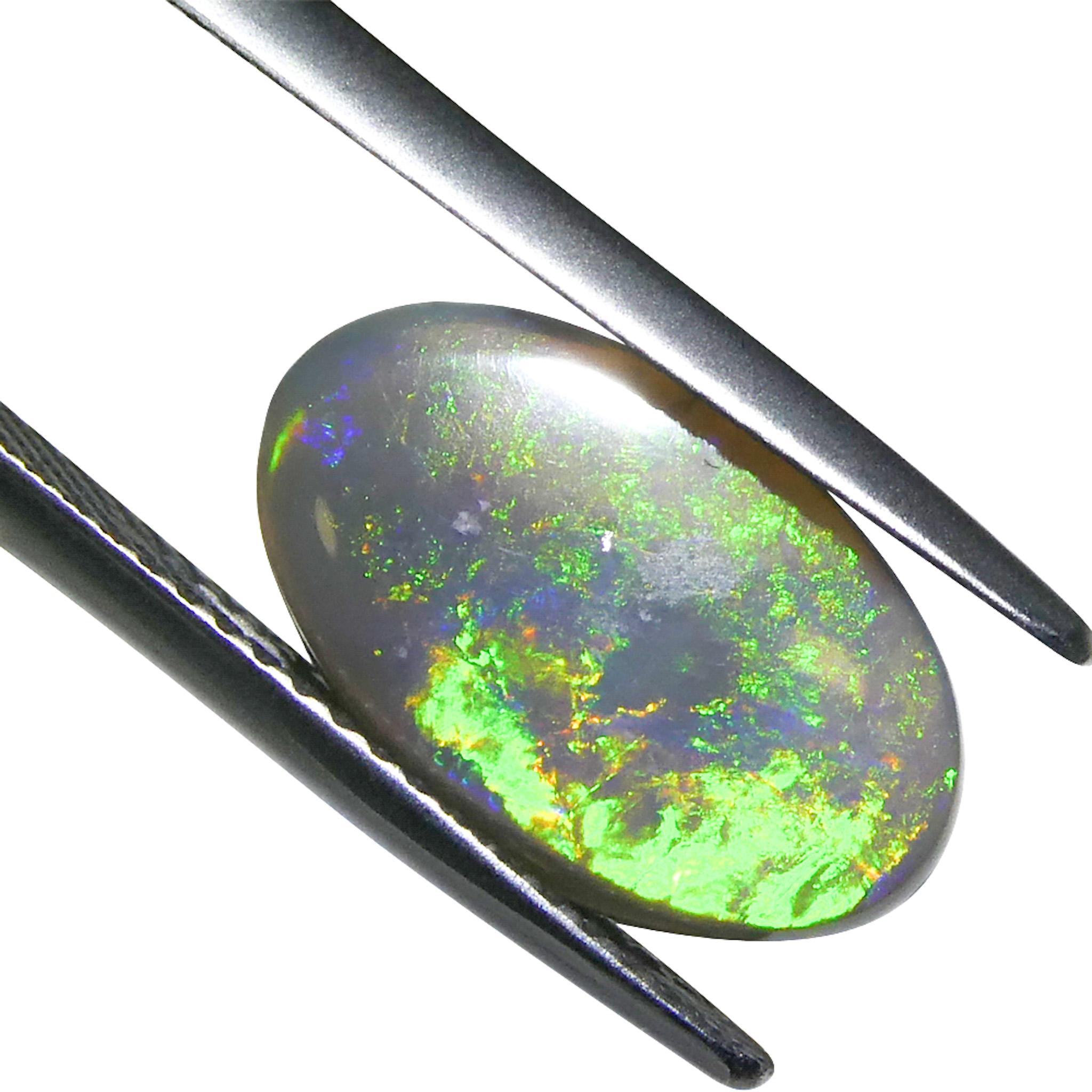 2,89ct Opale grigio ovale cabochon dall'Australia In condizioni Nuovo in vendita a Toronto, Ontario