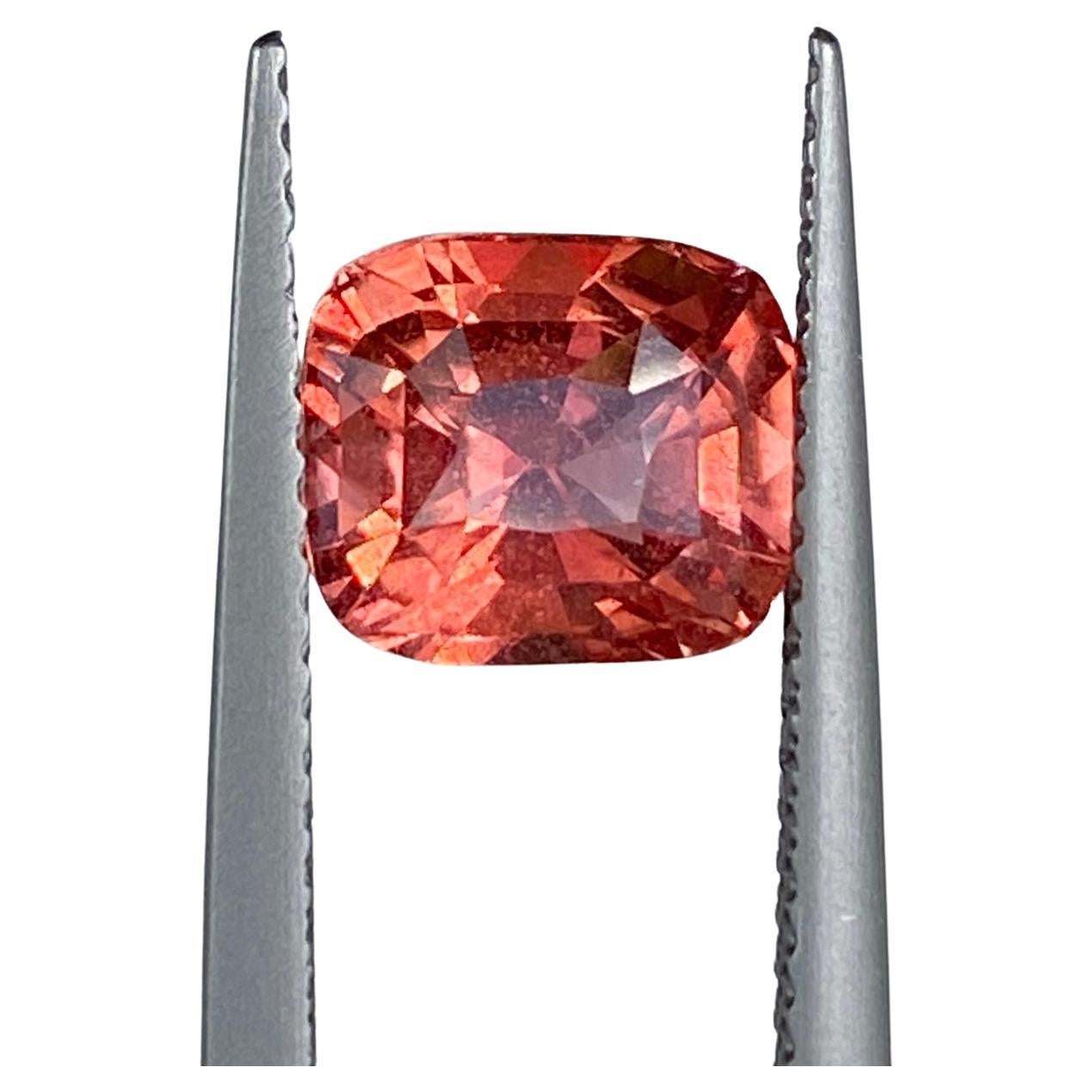 Saphir Padparadscha 2,89 carats en vente