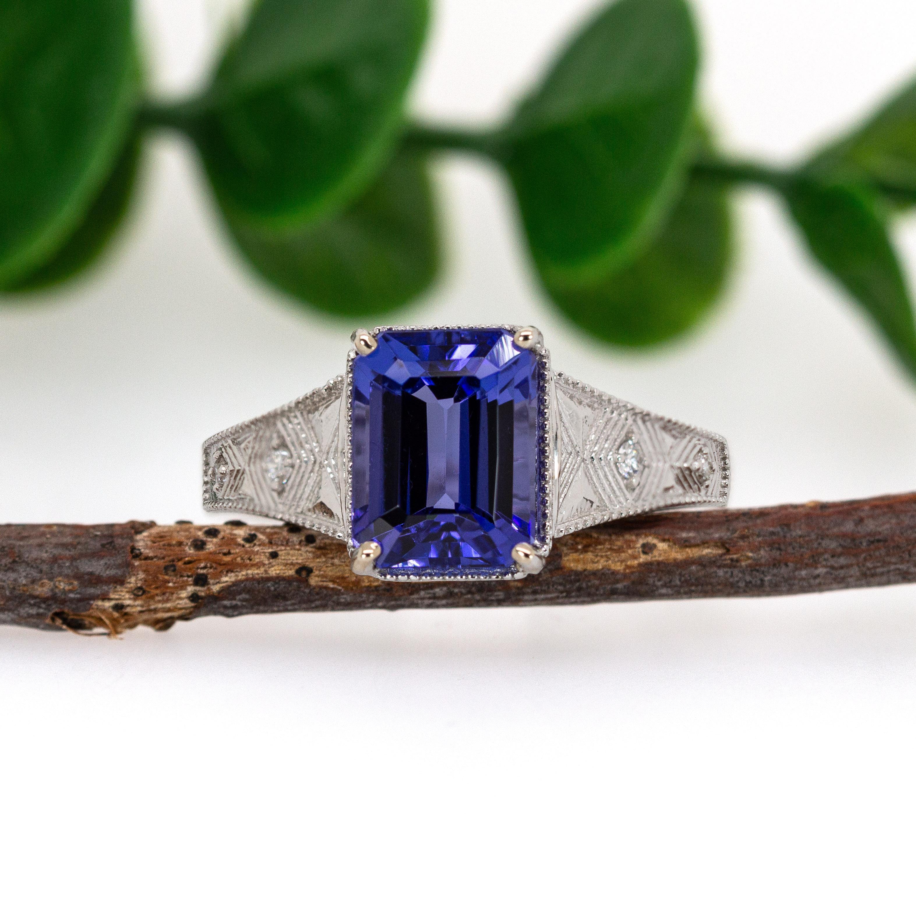 Art Deco 2.8cts Deluxe Tanzanite Ring w Diamond Accents in Solid 14K Gold  EM 9x7mm For Sale