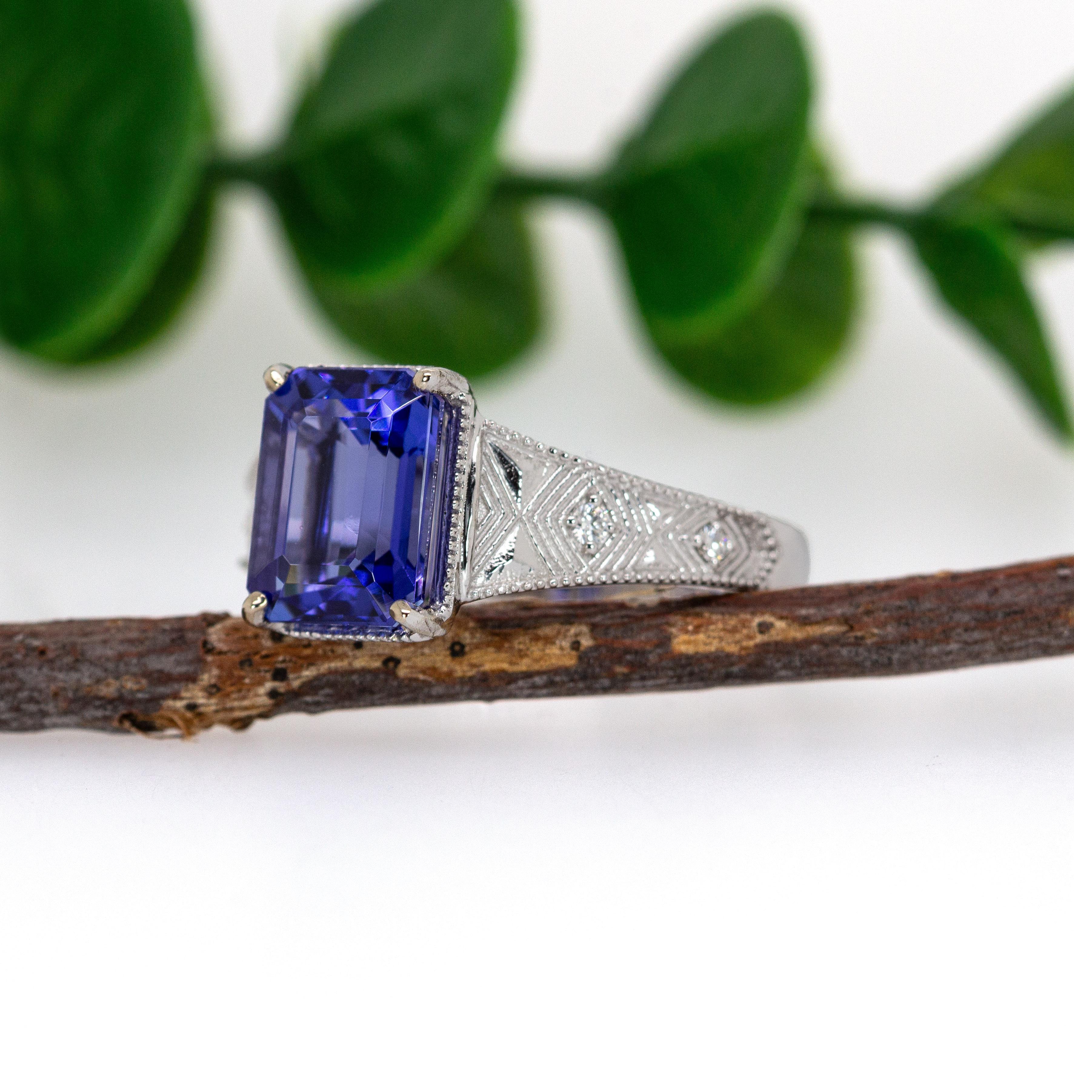Emerald Cut 2.8cts Deluxe Tanzanite Ring w Diamond Accents in Solid 14K Gold  EM 9x7mm For Sale