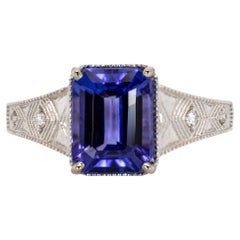 Used 2.8cts Deluxe Tanzanite Ring w Diamond Accents in Solid 14K Gold  EM 9x7mm