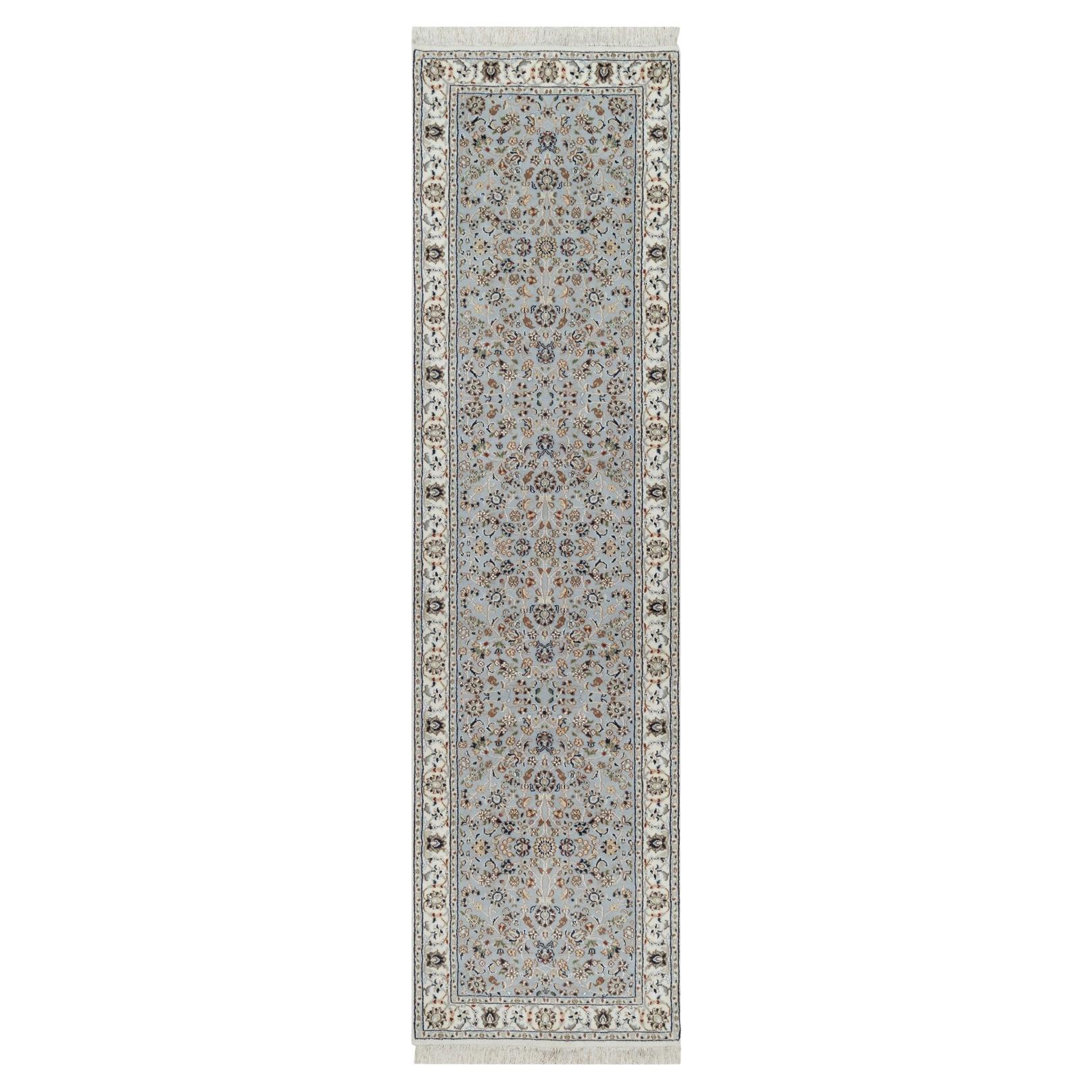 2
8 "x10
1" Blaue Wolle und Seide Nain mit Blumenmuster Hand geknüpft Läufer Teppich