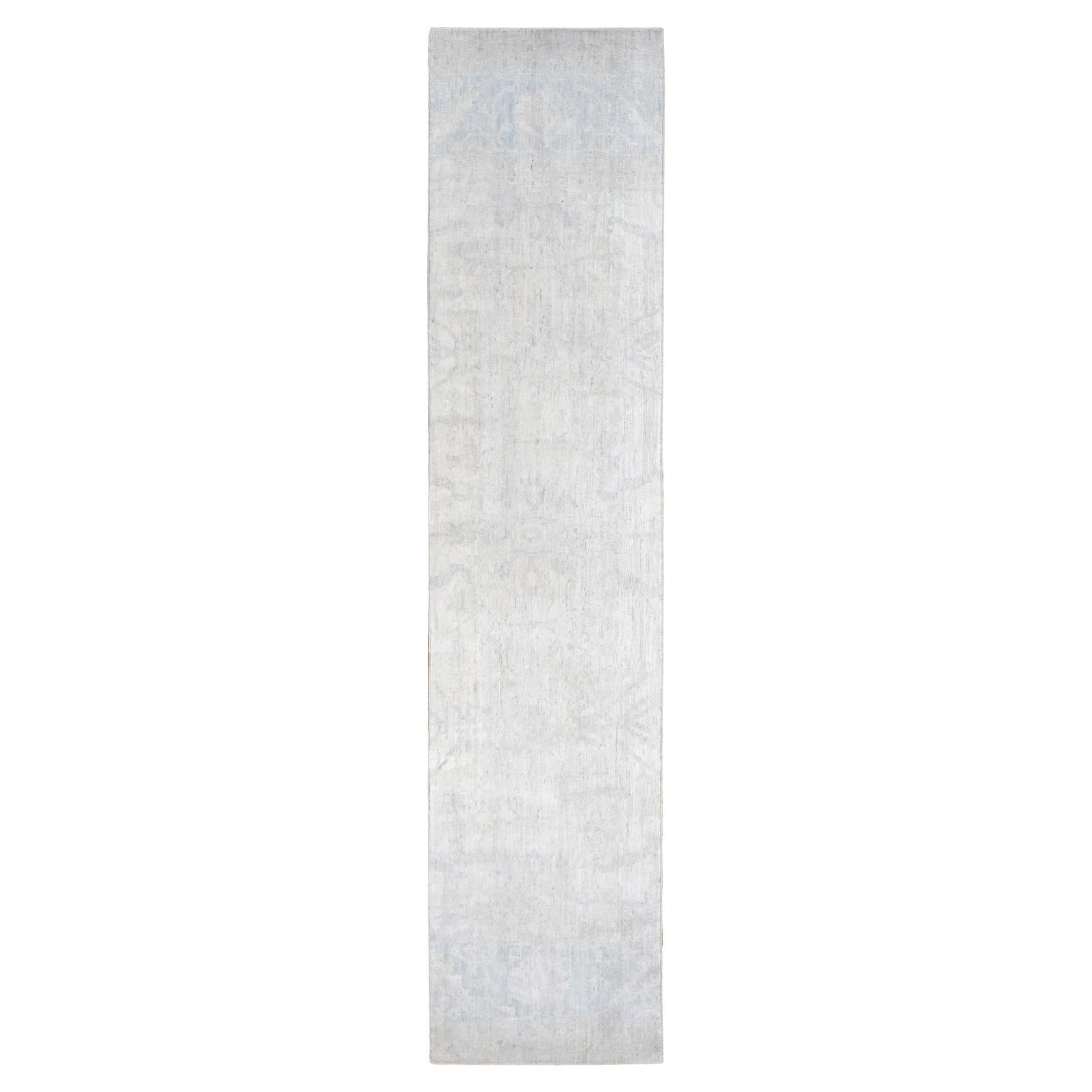 2'8"x12' Spring White Color White Wash Peshawar Wool Hand Knotted Rug For Sale