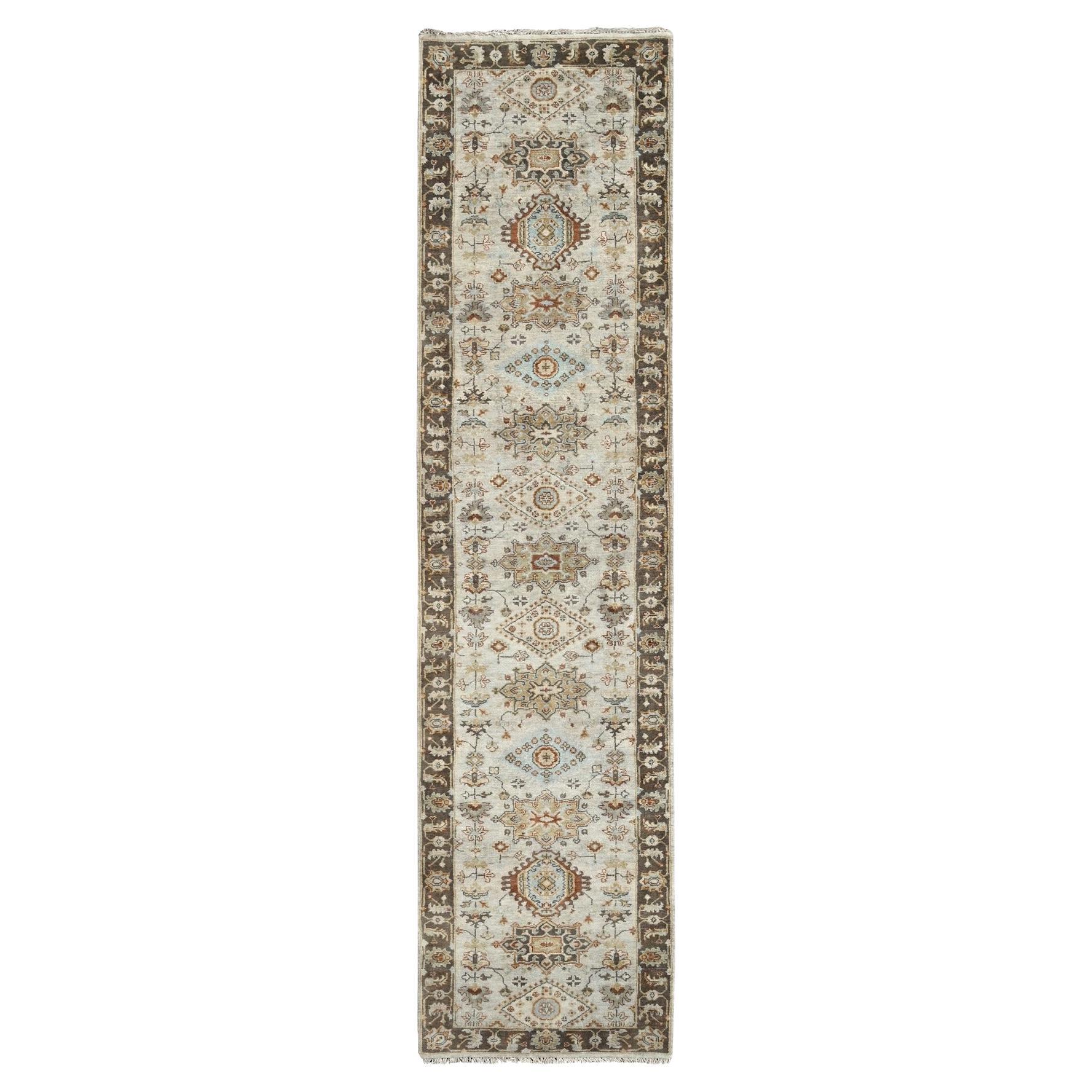 2'8"x12' Timberwolf Grauer Karajeh Design Handgeknüpfter Orientteppich aus Wolle mit Karajeh-Design