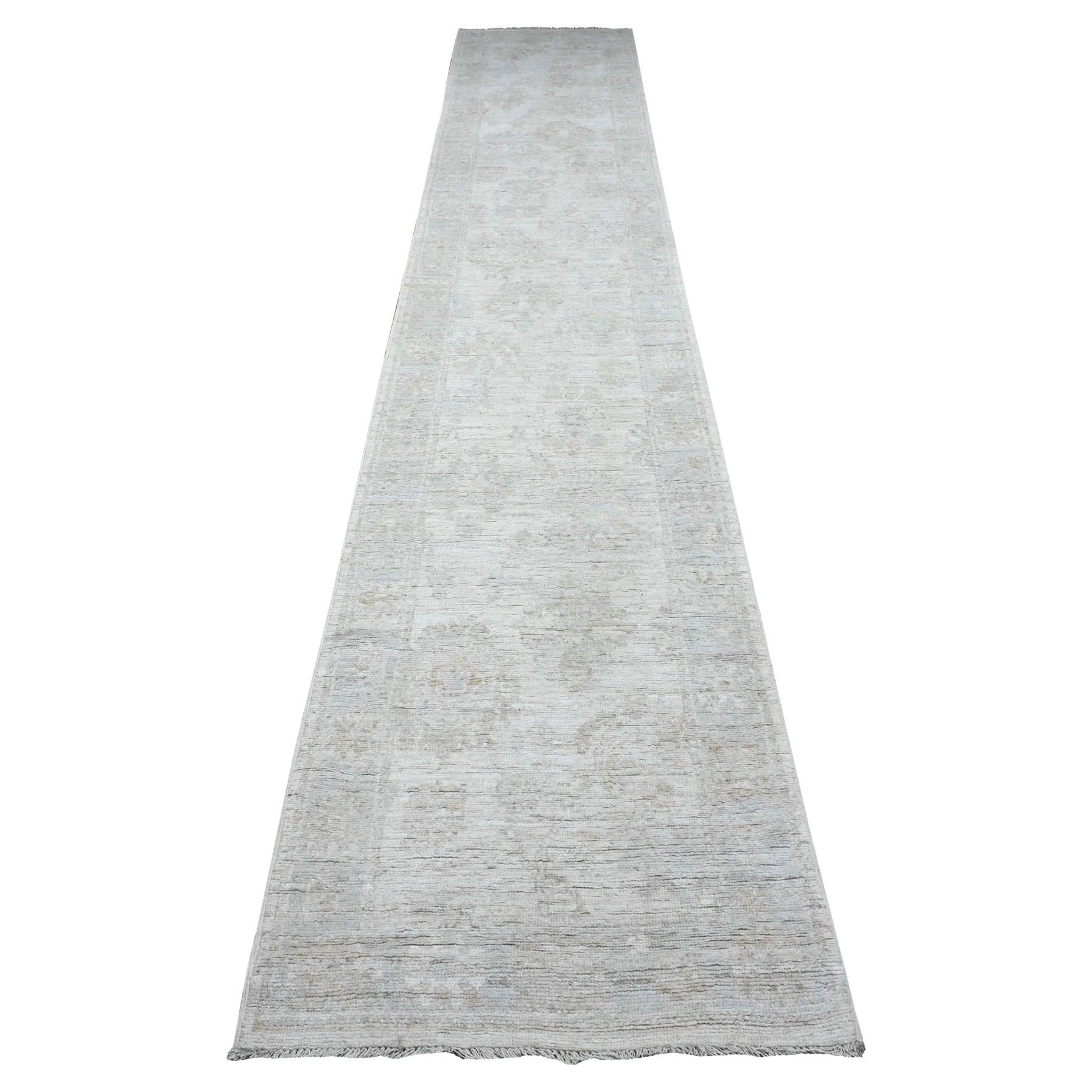 2'8 "x15'5" Ice Cube Gray Faded Afghan Angora Oushak XL Runner Tapis d'Orient